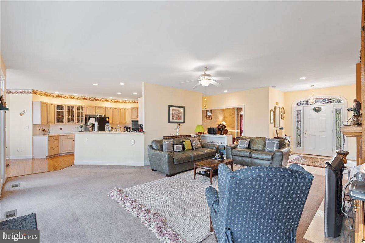 FAWN LAKE - Residential