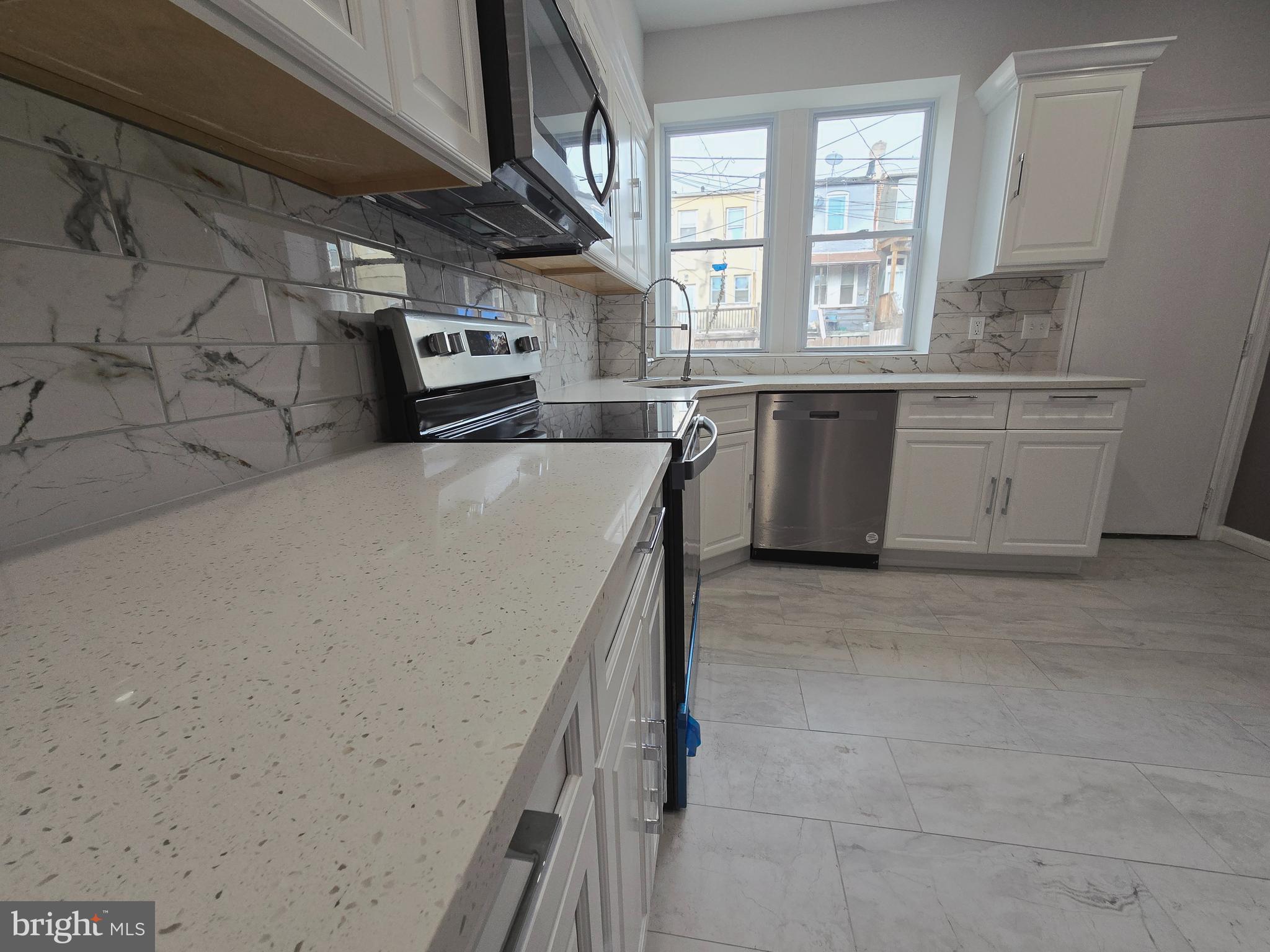 MIDDLE EAST - Residential