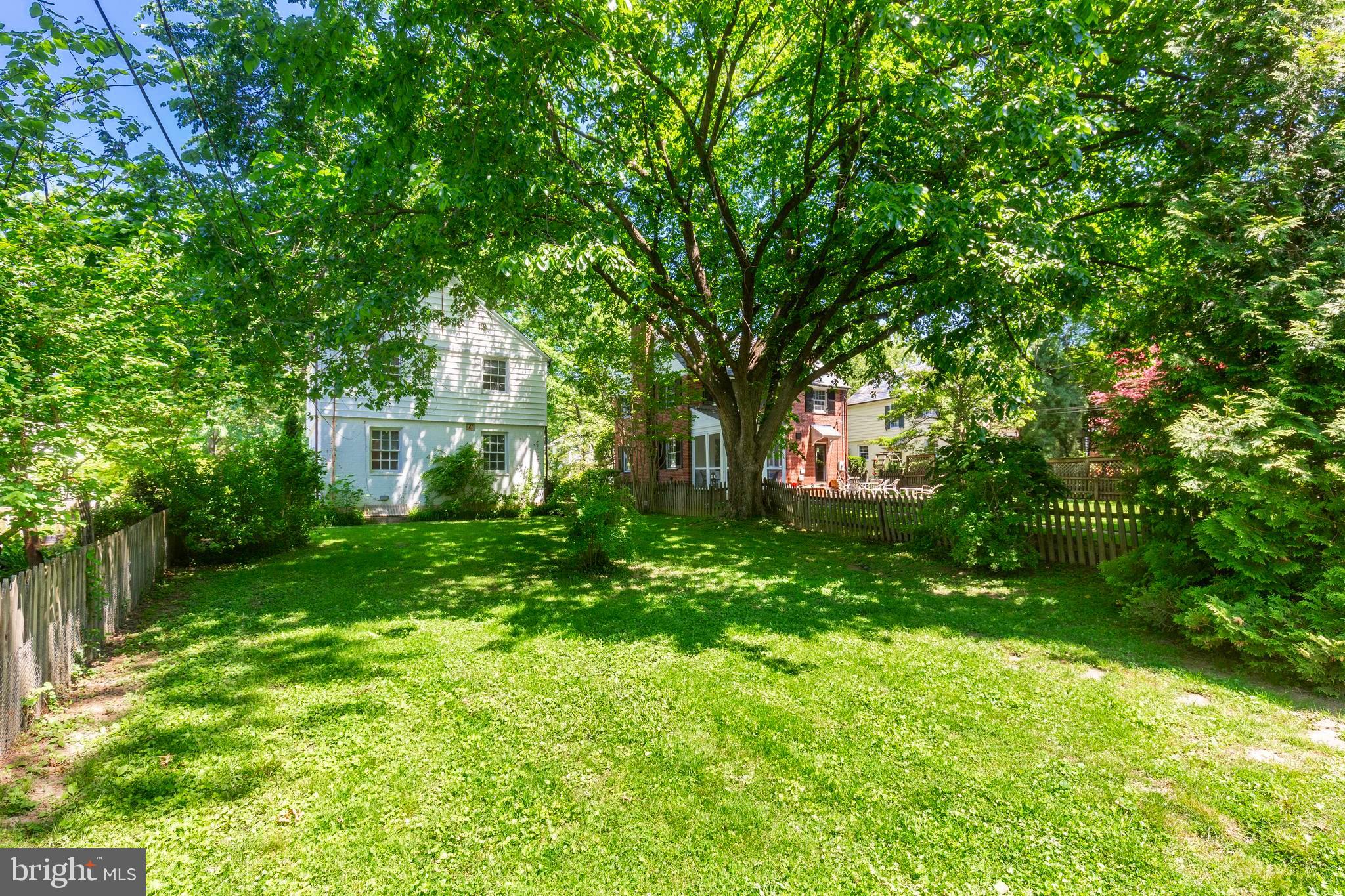 HOMELAND HISTORIC DISTRICT - Residential