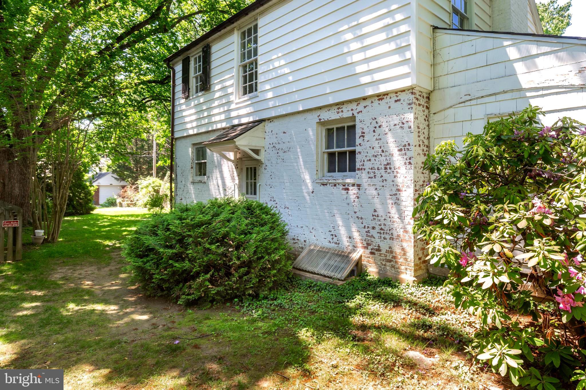 HOMELAND HISTORIC DISTRICT - Residential