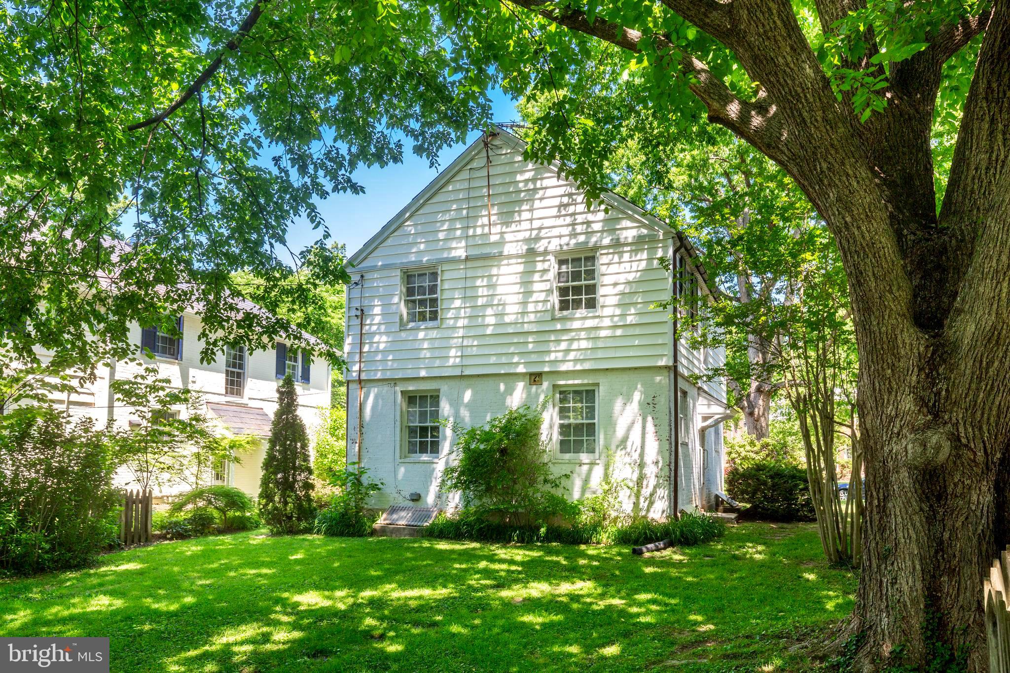 HOMELAND HISTORIC DISTRICT - Residential
