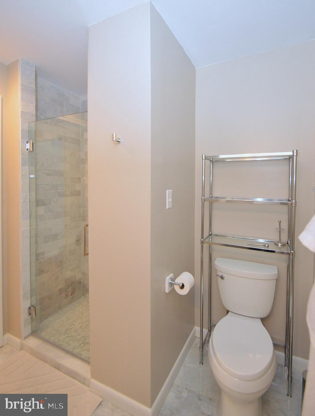 COOLFONT MOUNTAINSIDE - Residential