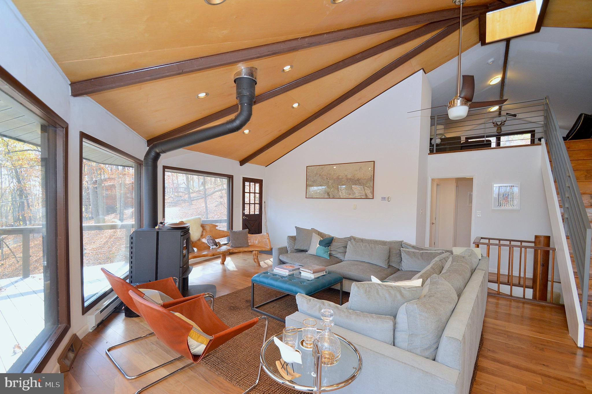 COOLFONT MOUNTAINSIDE - Residential