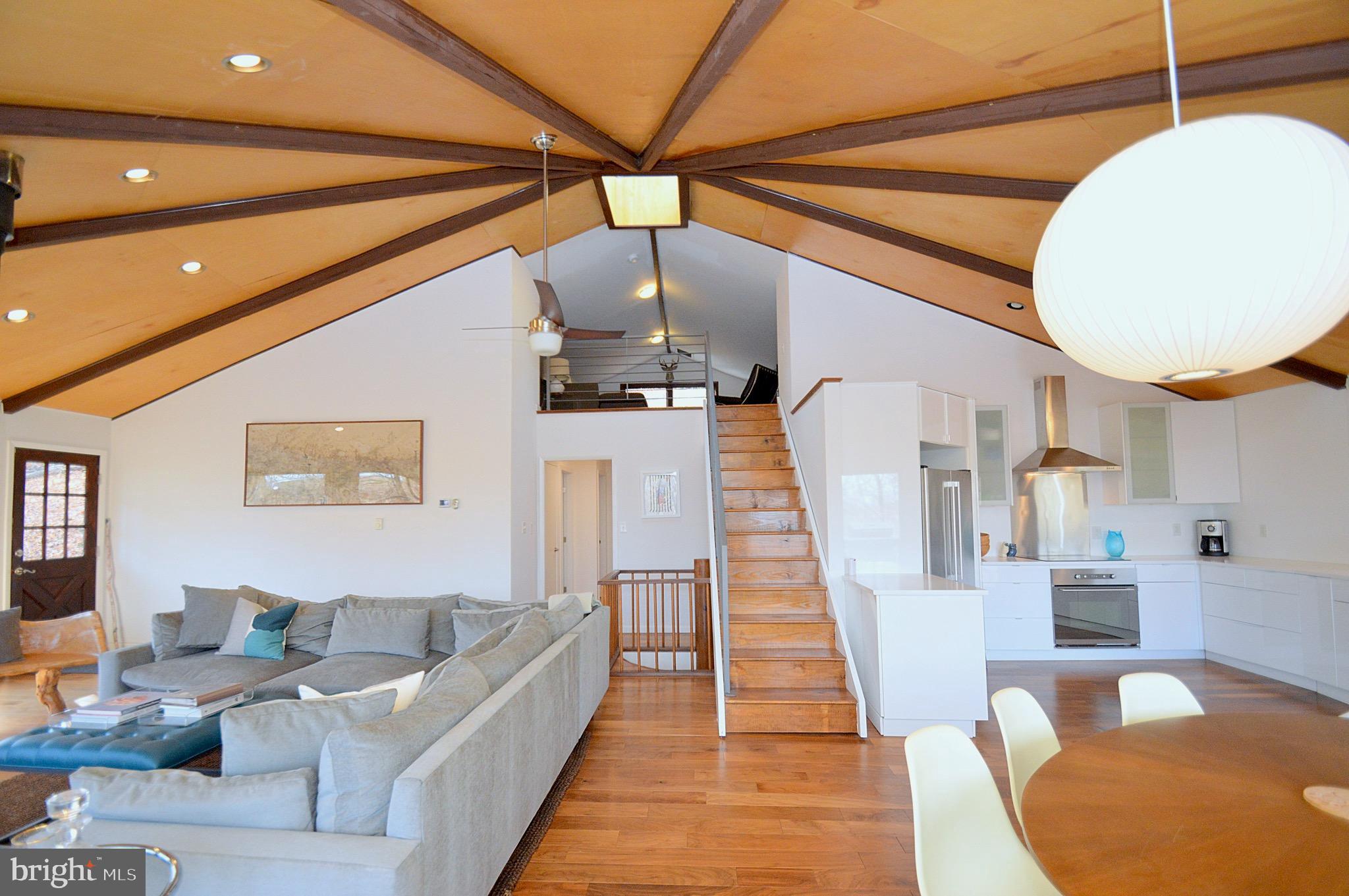 COOLFONT MOUNTAINSIDE - Residential