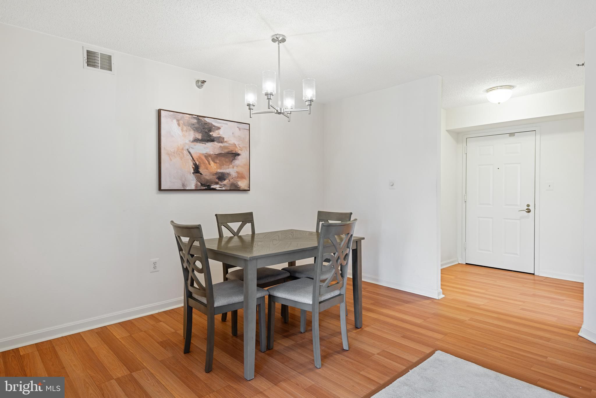 LEISURE WORLD - Residential