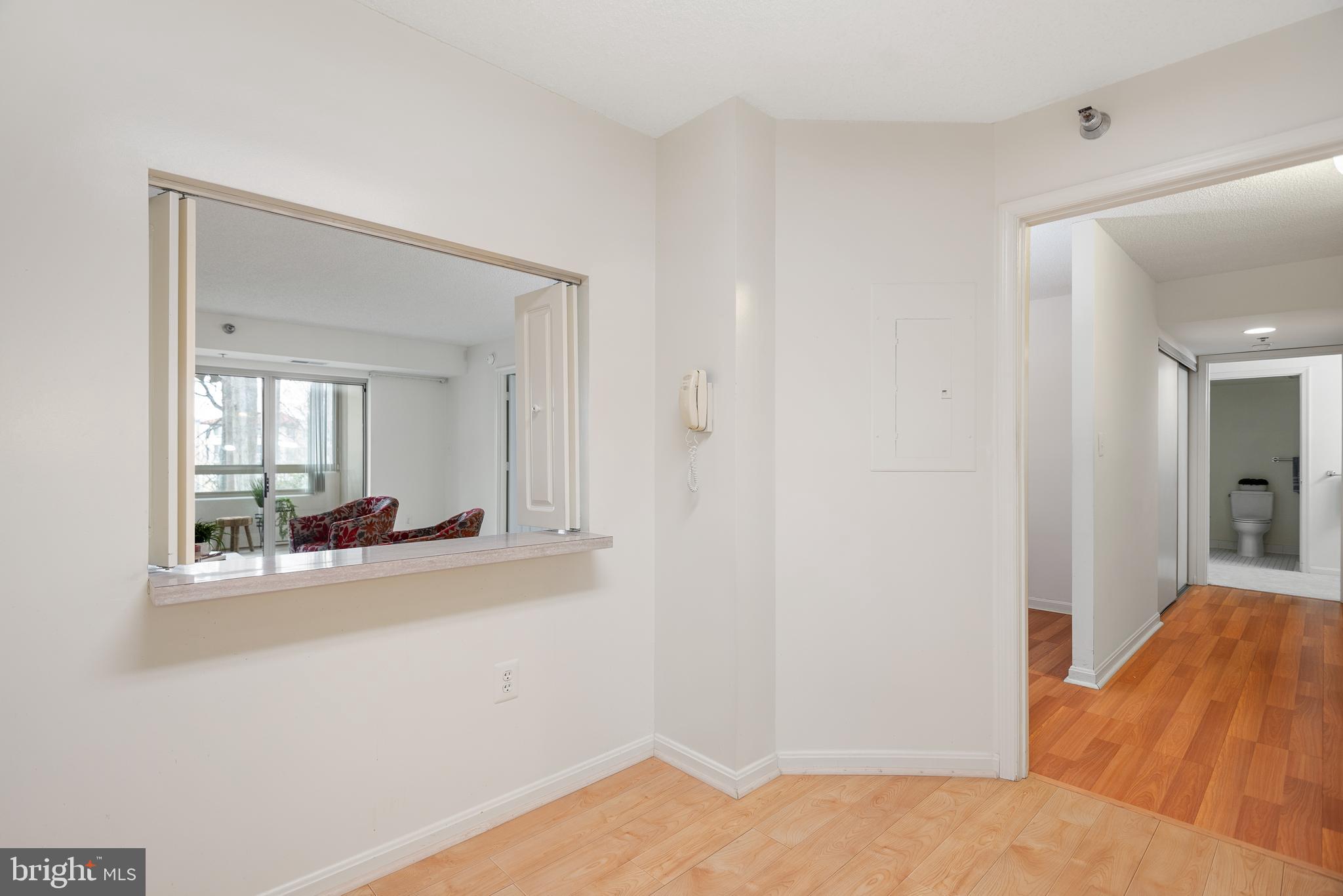 LEISURE WORLD - Residential