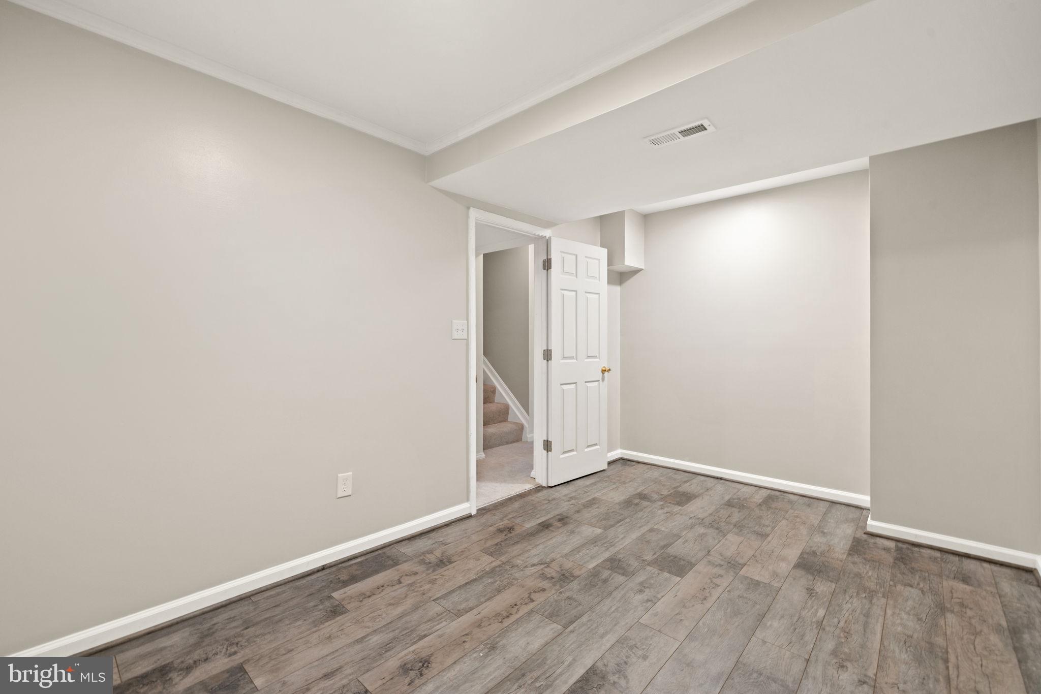 JEFFERSON VILLAGE - Residential