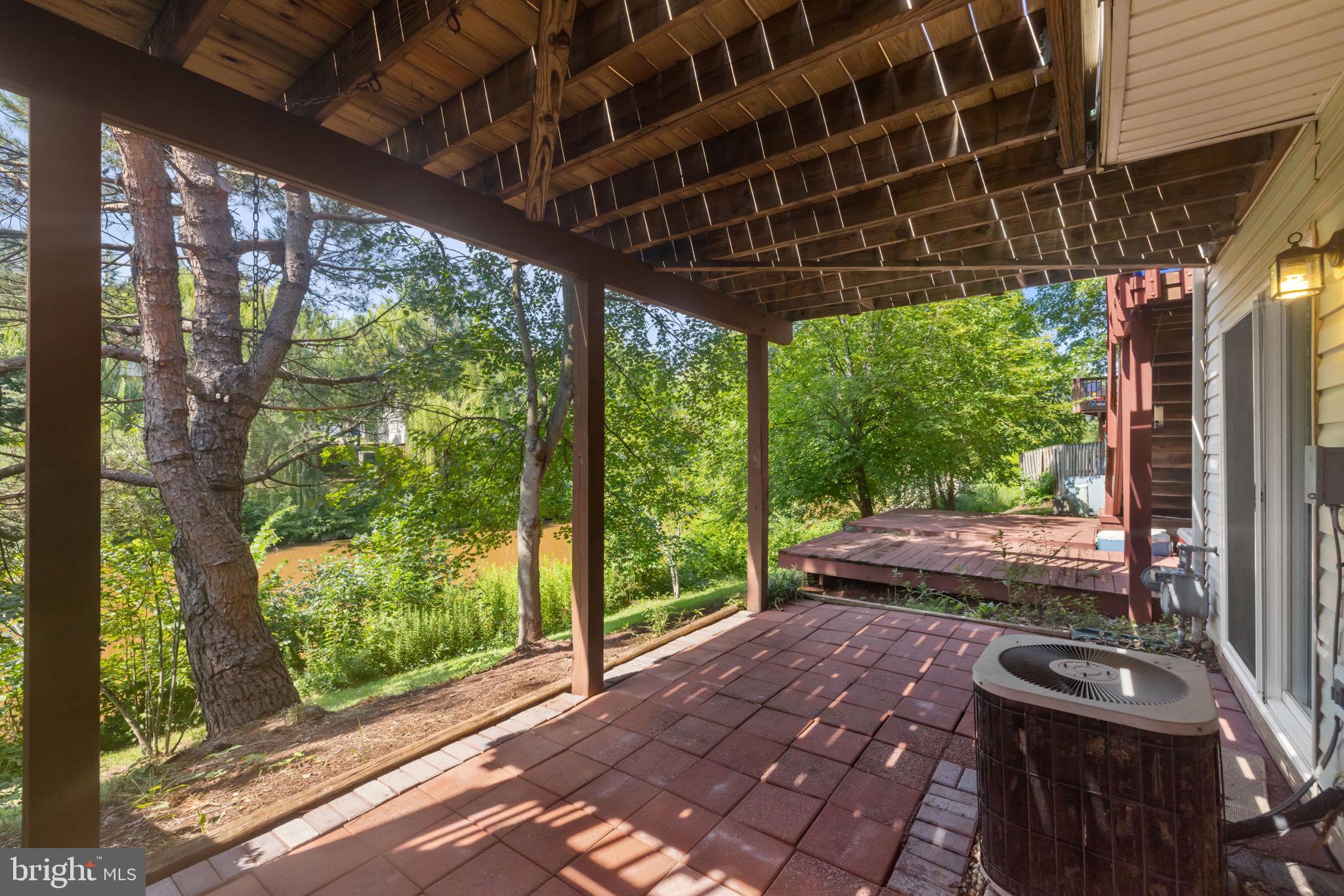 JEFFERSON VILLAGE - Residential