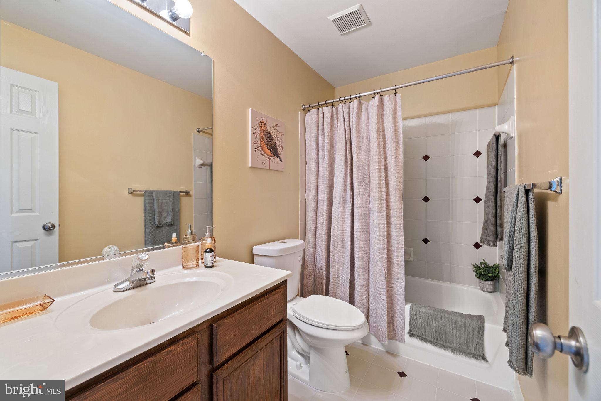 JEFFERSON VILLAGE - Residential