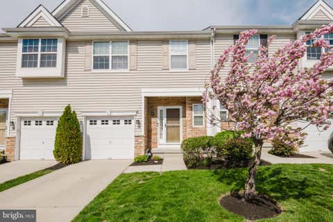 Townhouse For Sale - 117 Oakridge Drive<br/> MOUNT ROYAL, NJ 08061