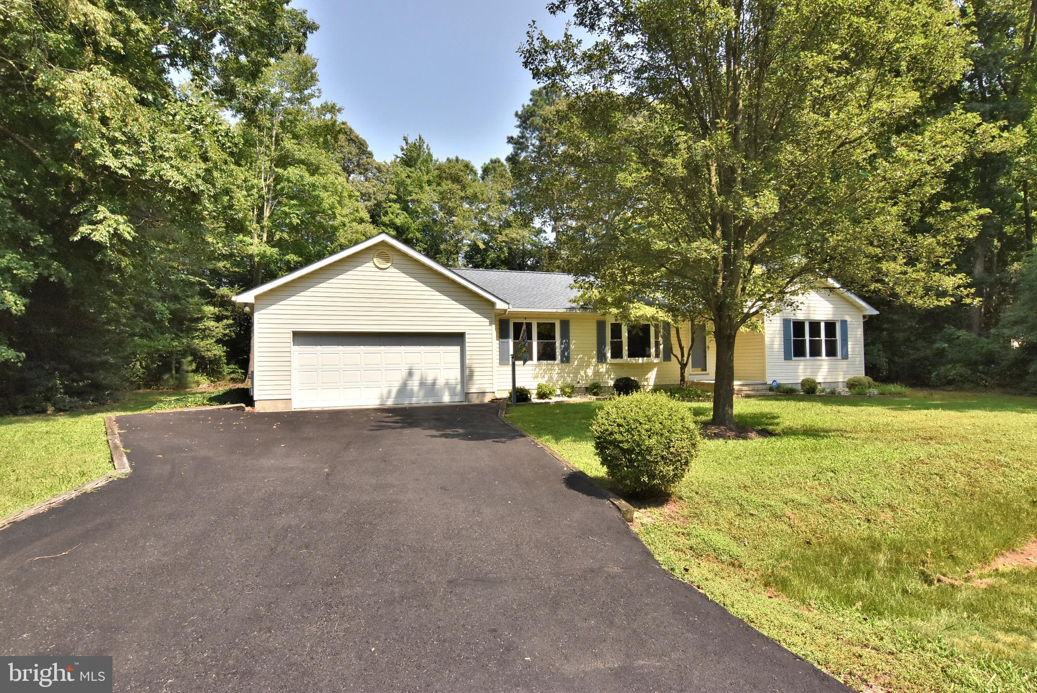 26 FALCON CREST DRIVE
