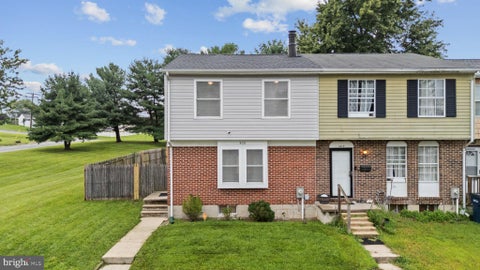 Townhouse For Sale - 400 Liberty Court<br/> Edgewood, MD 21040