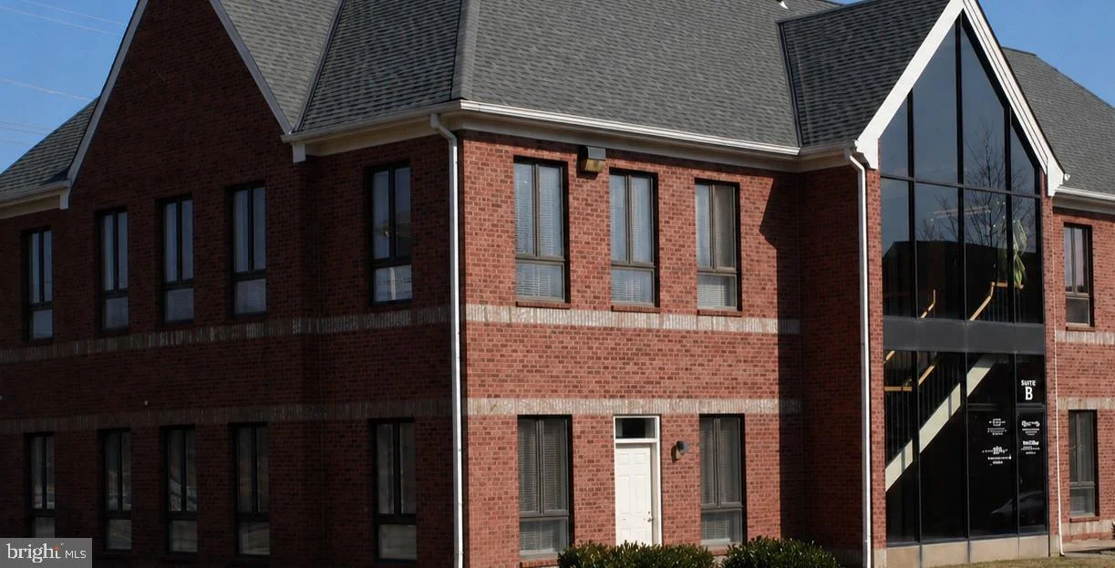2 Cardinal Park Drive SE Unit 101, Leesburg, VA, 20175