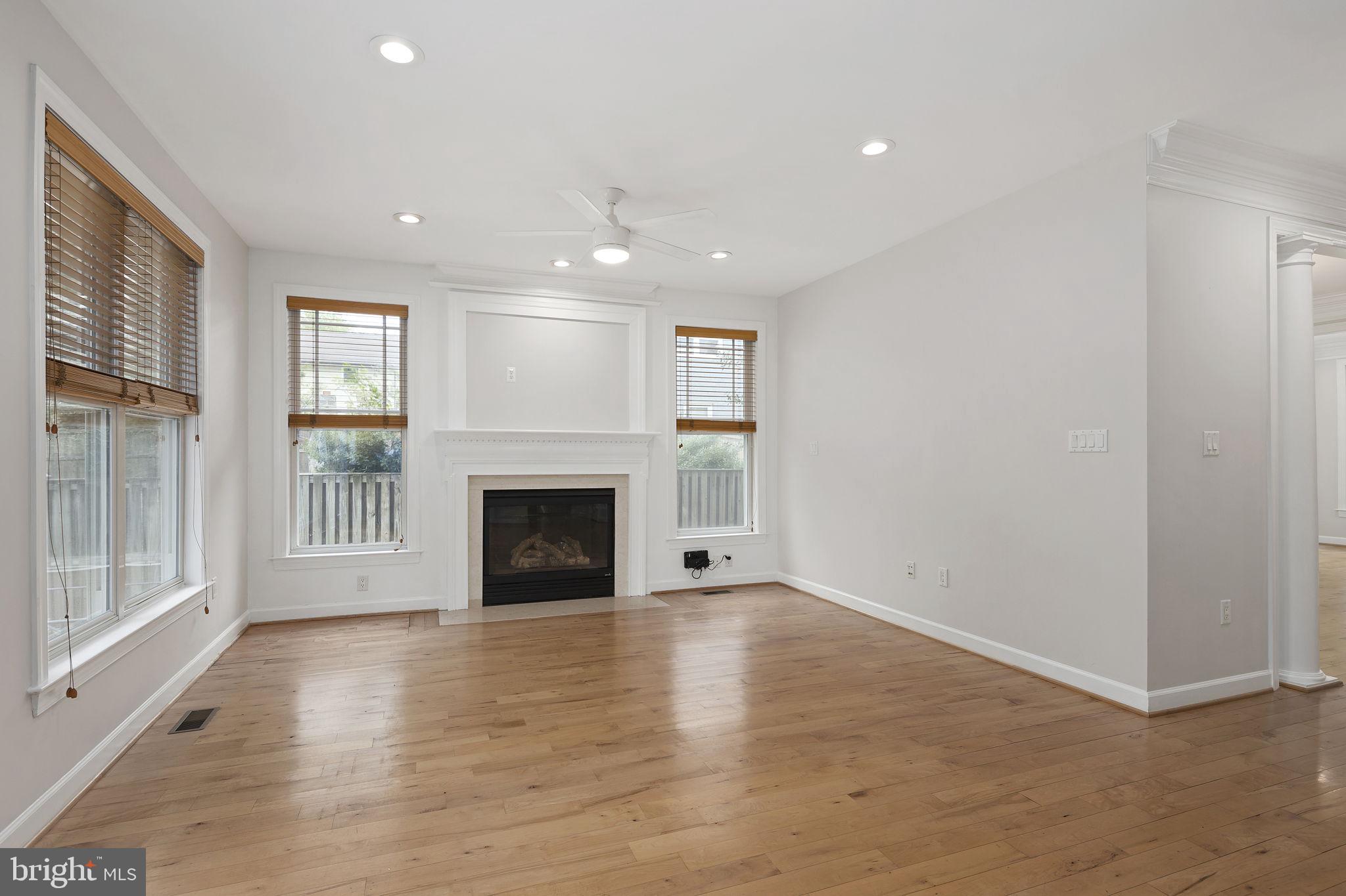 HIGHVIEW PARK - Residential