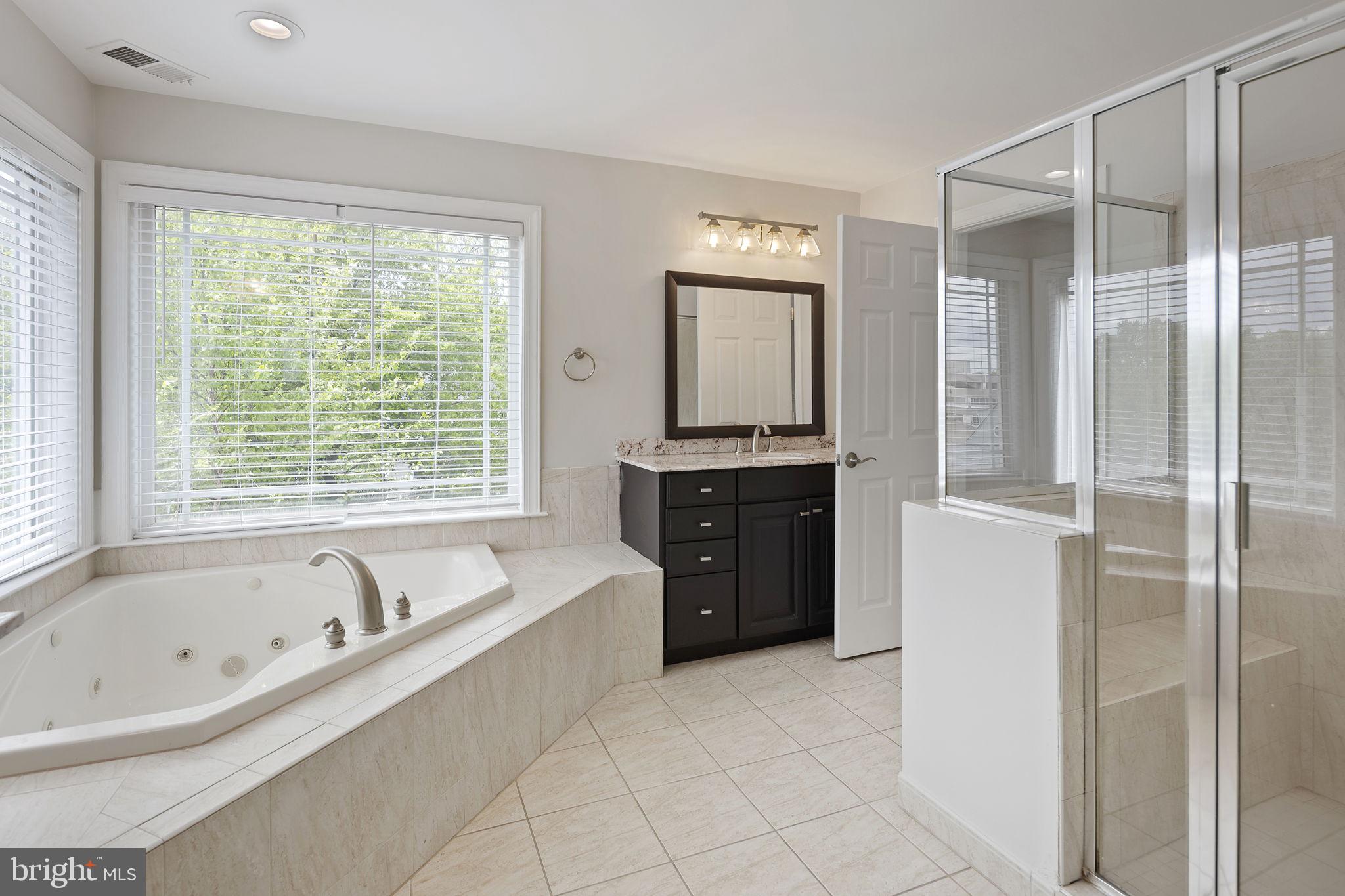 HIGHVIEW PARK - Residential