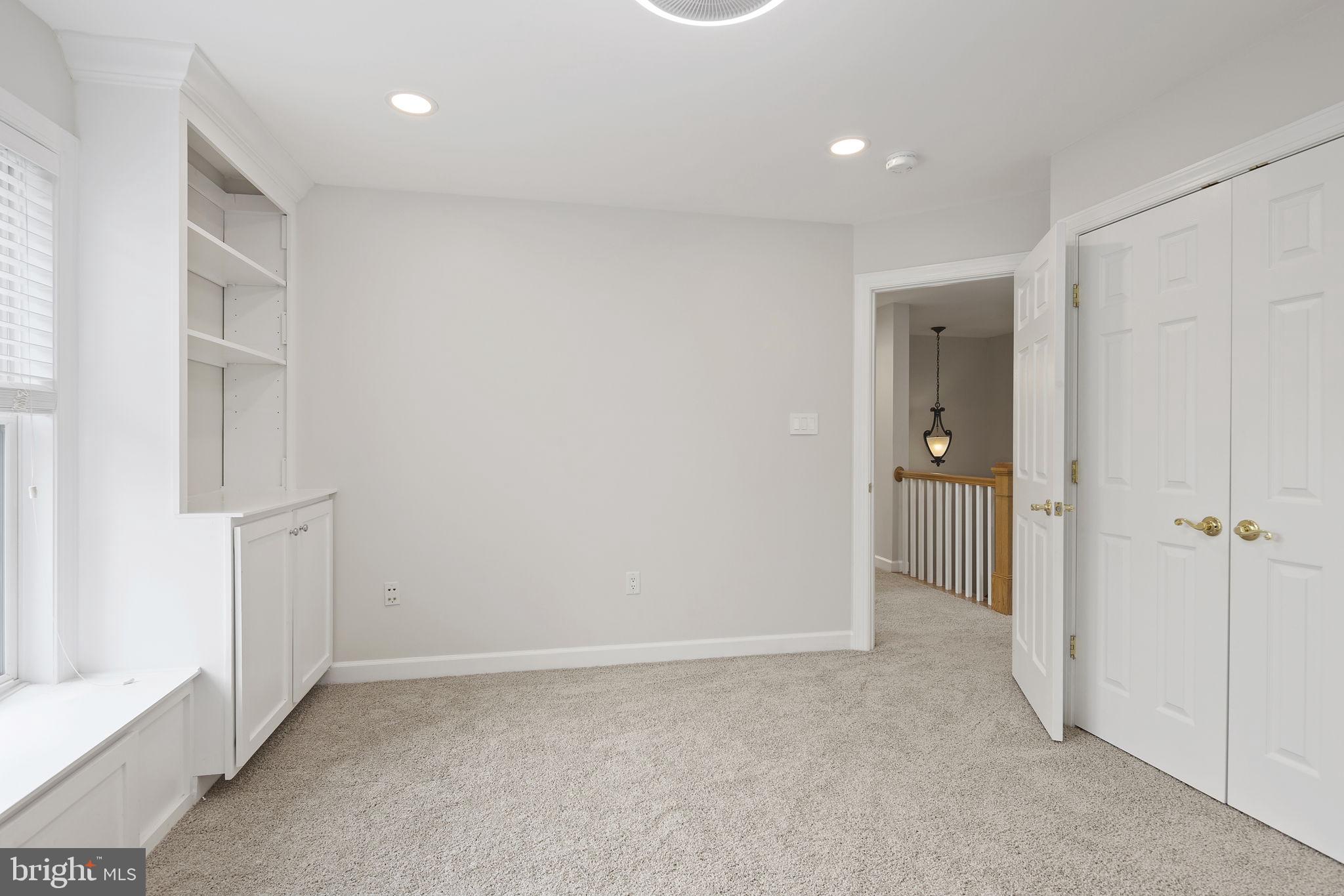 HIGHVIEW PARK - Residential