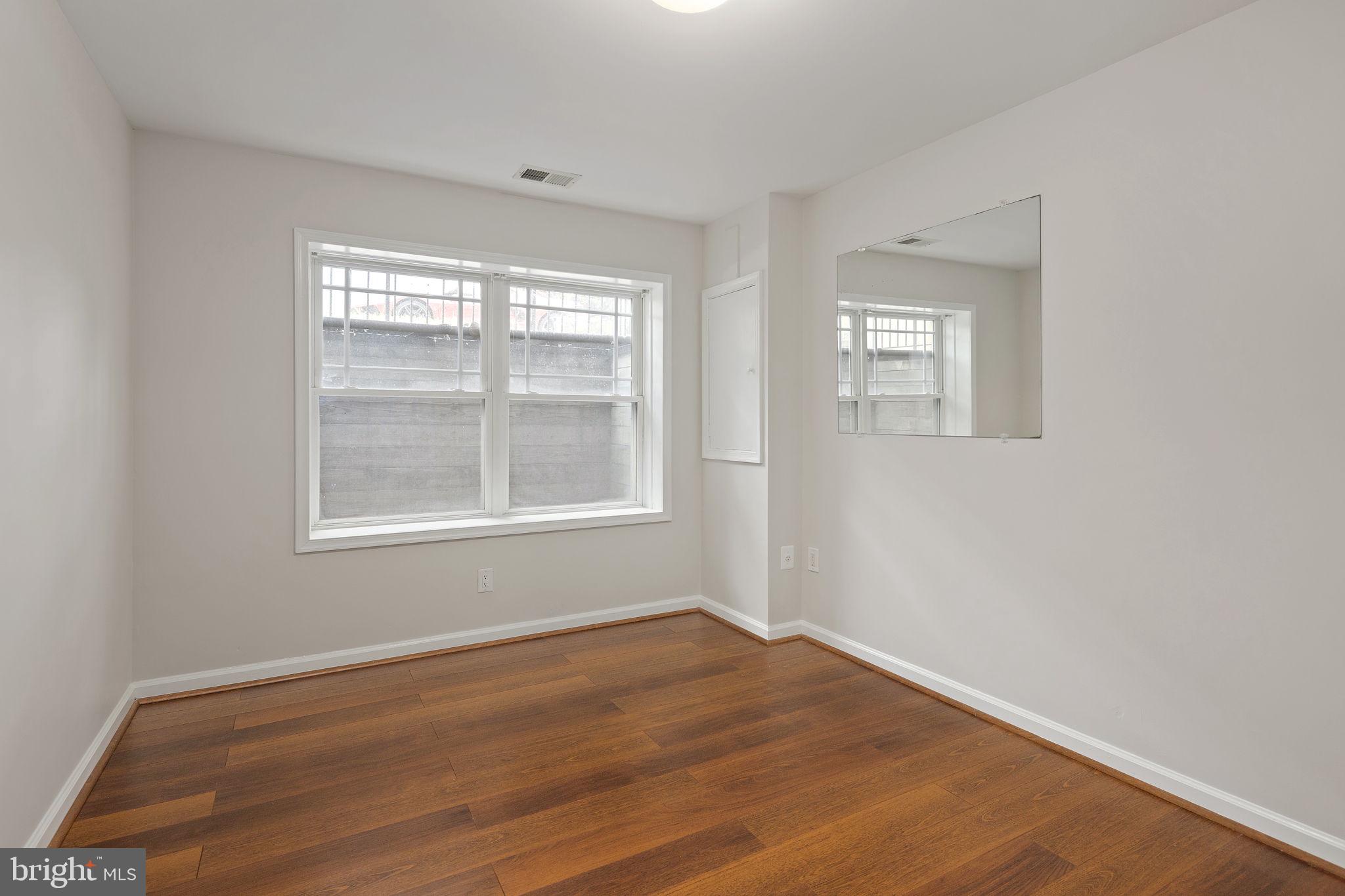 HIGHVIEW PARK - Residential