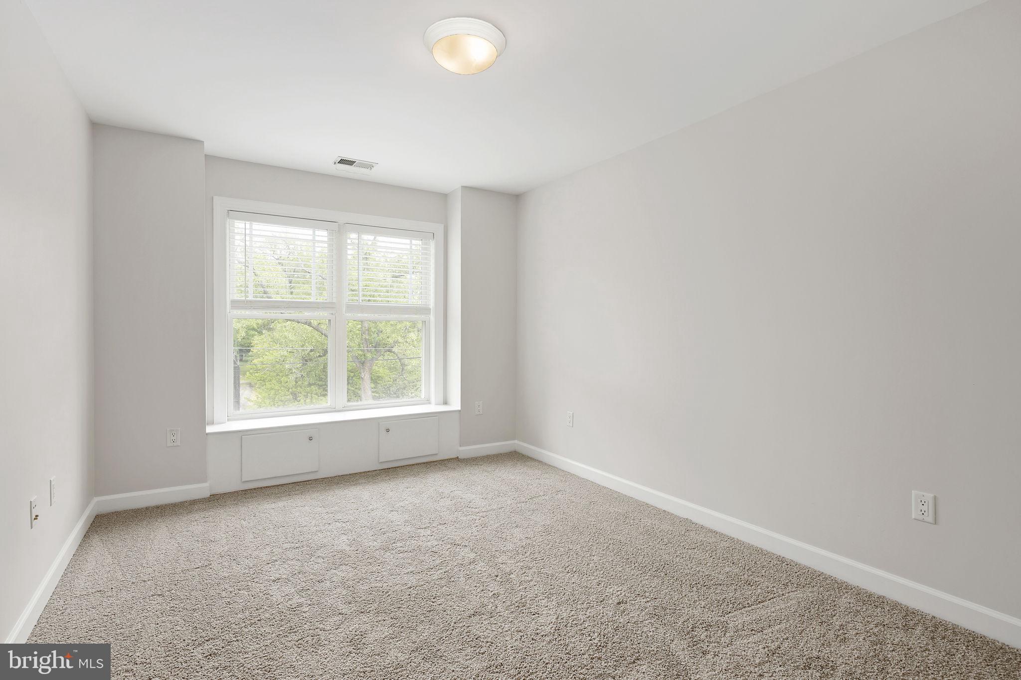 HIGHVIEW PARK - Residential