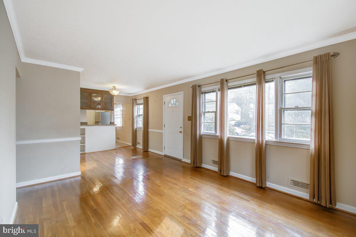 LANDOVER ESTATES - Residential