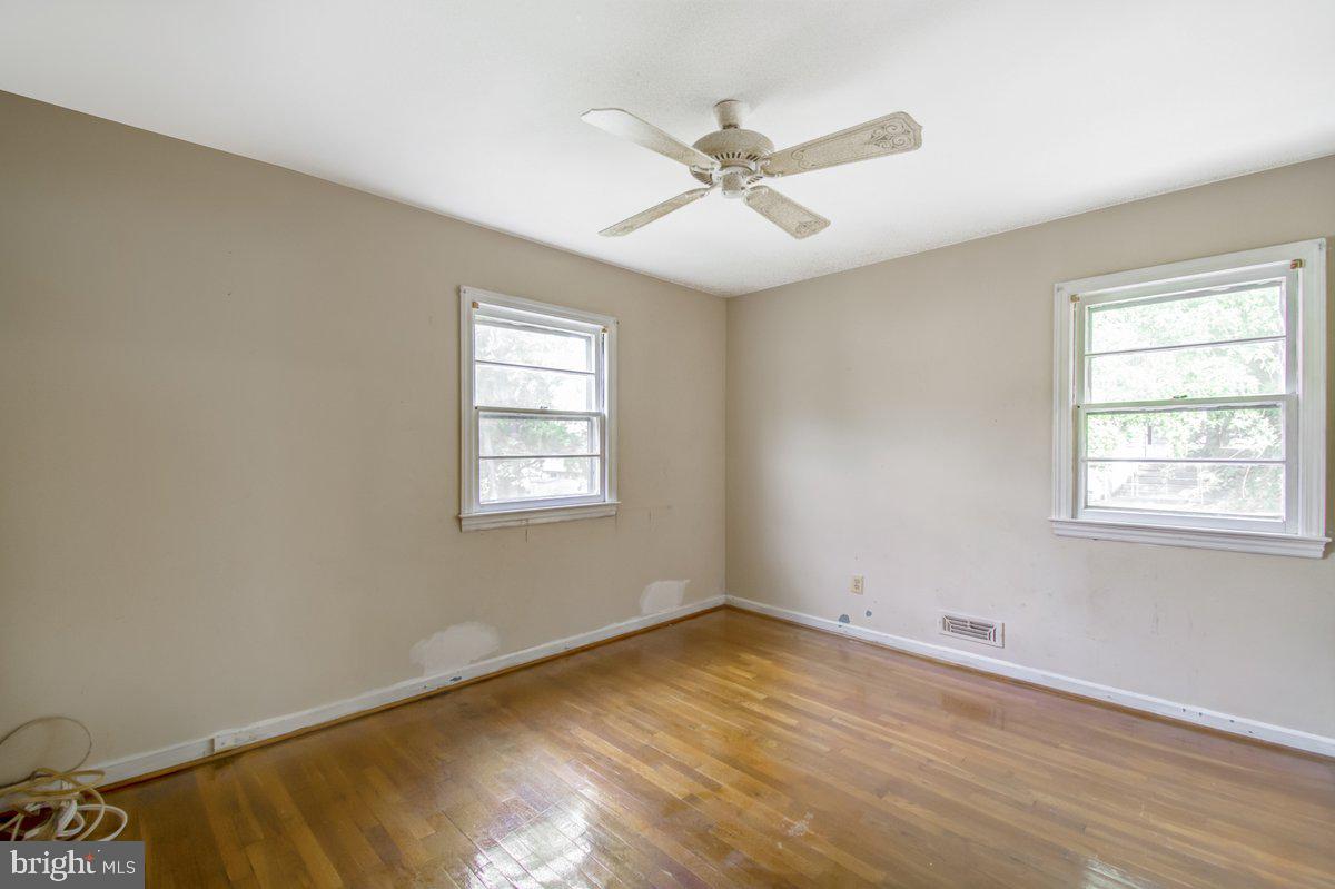 LANDOVER ESTATES - Residential