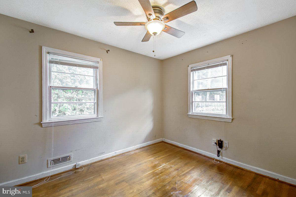 LANDOVER ESTATES - Residential