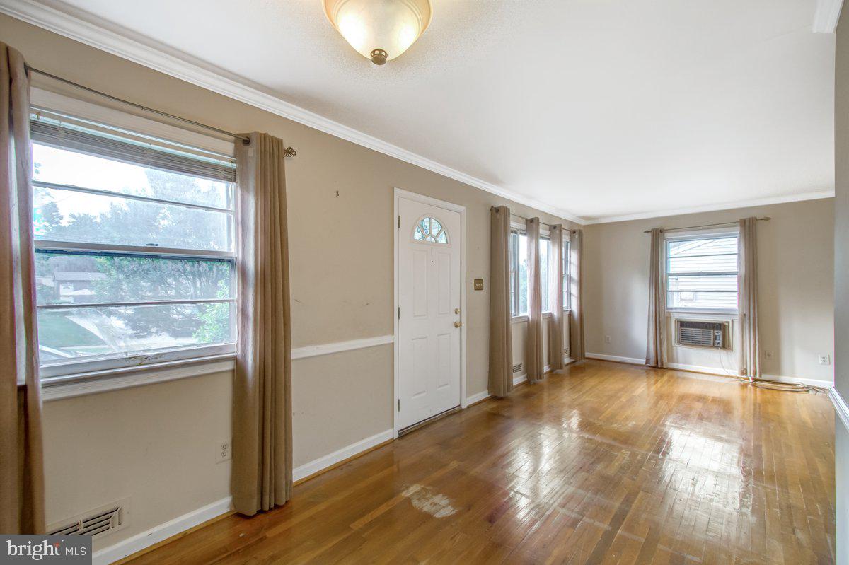 LANDOVER ESTATES - Residential