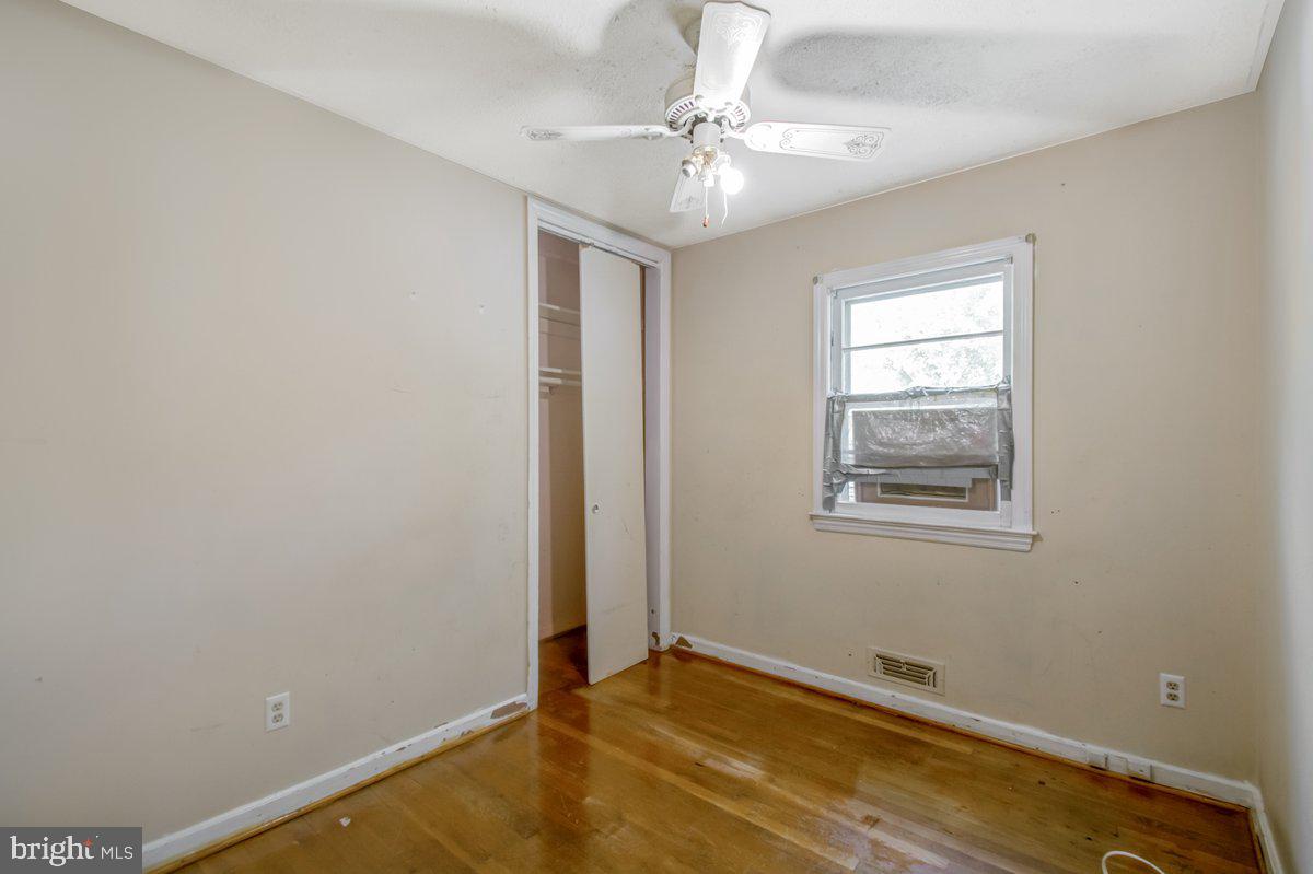 LANDOVER ESTATES - Residential