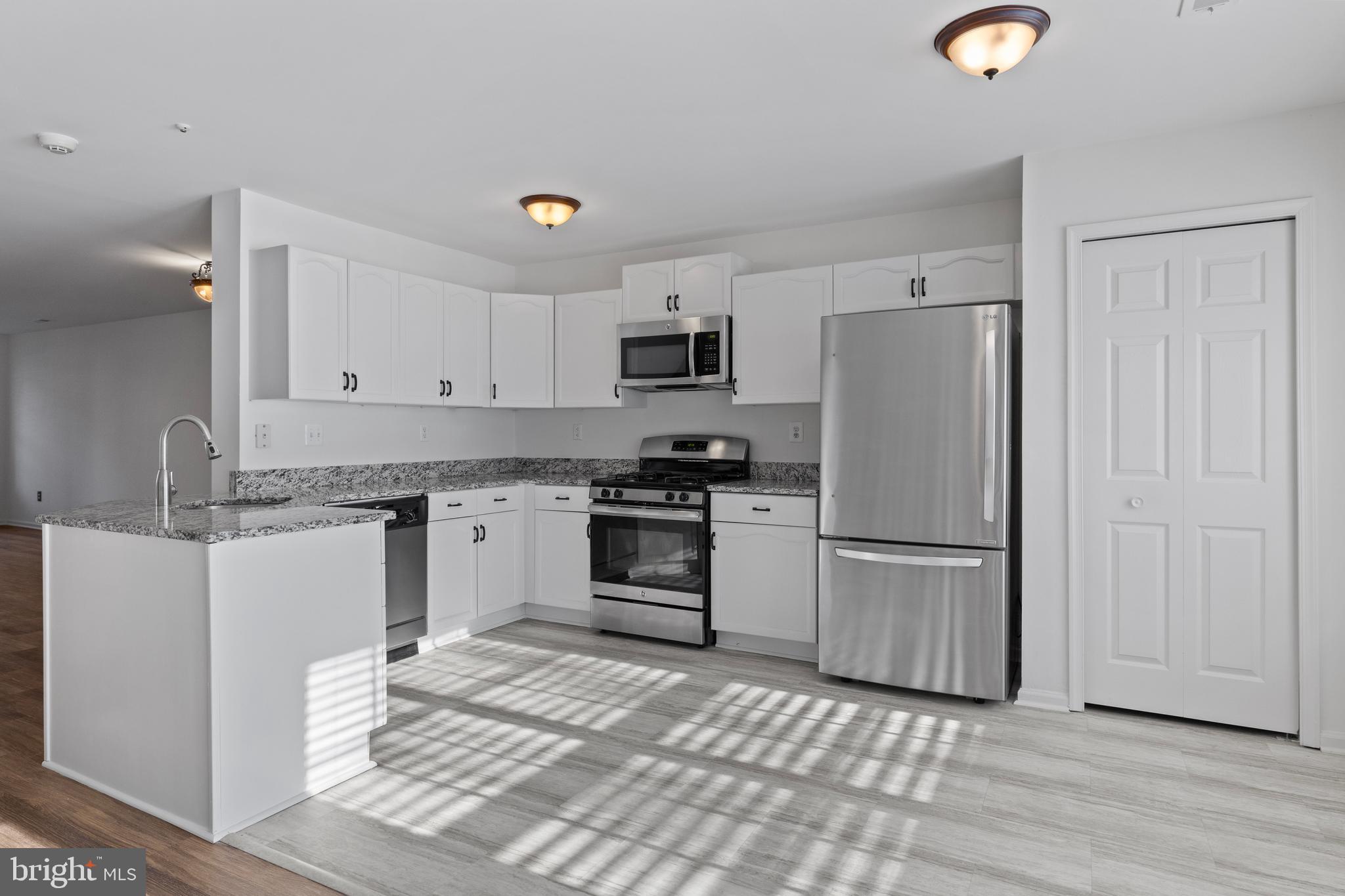 CLUSTERS - Residential