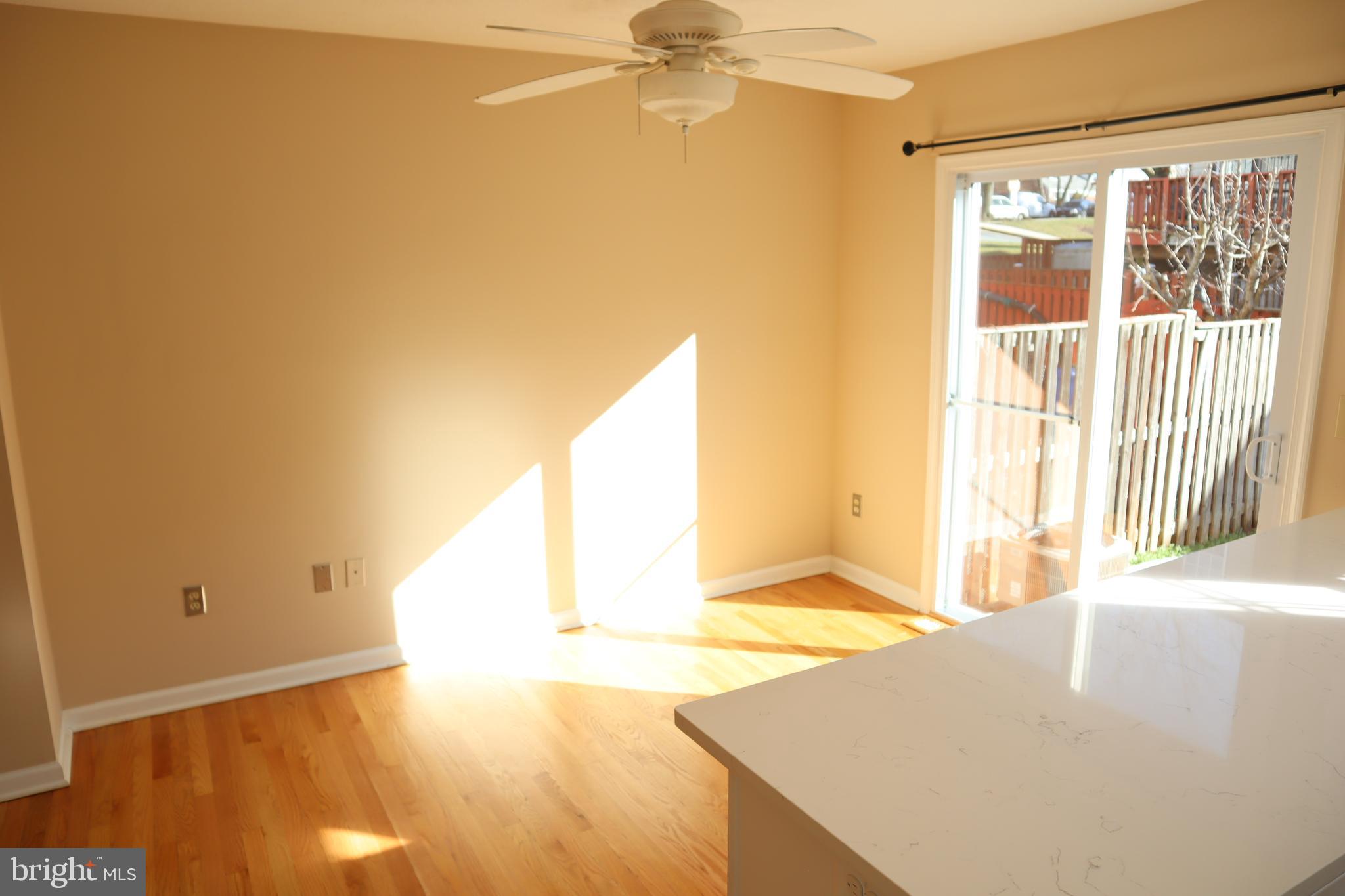 PICKWICK VILLAGE - Residential Lease