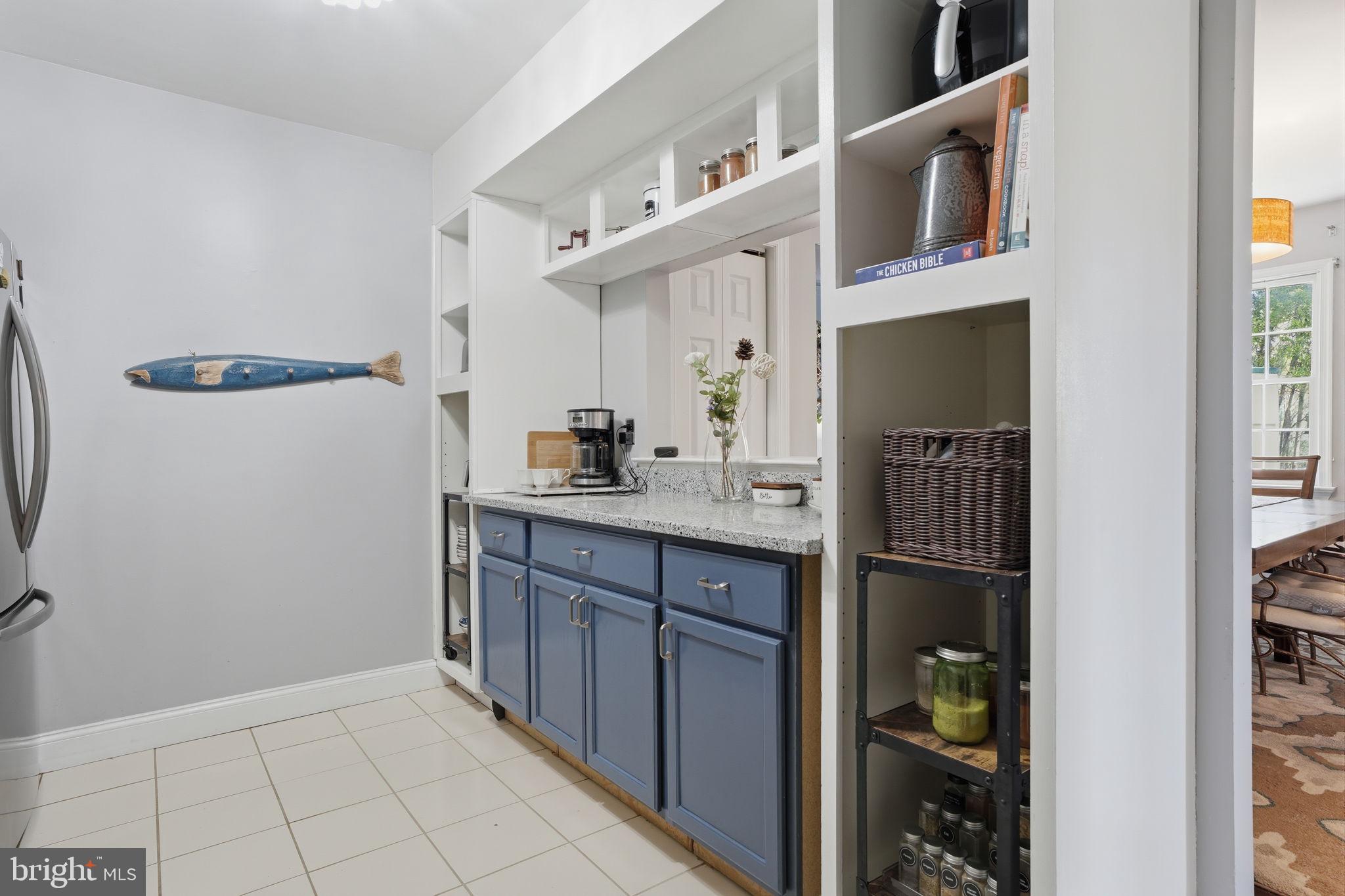 WHITPAIN HILLS - Residential