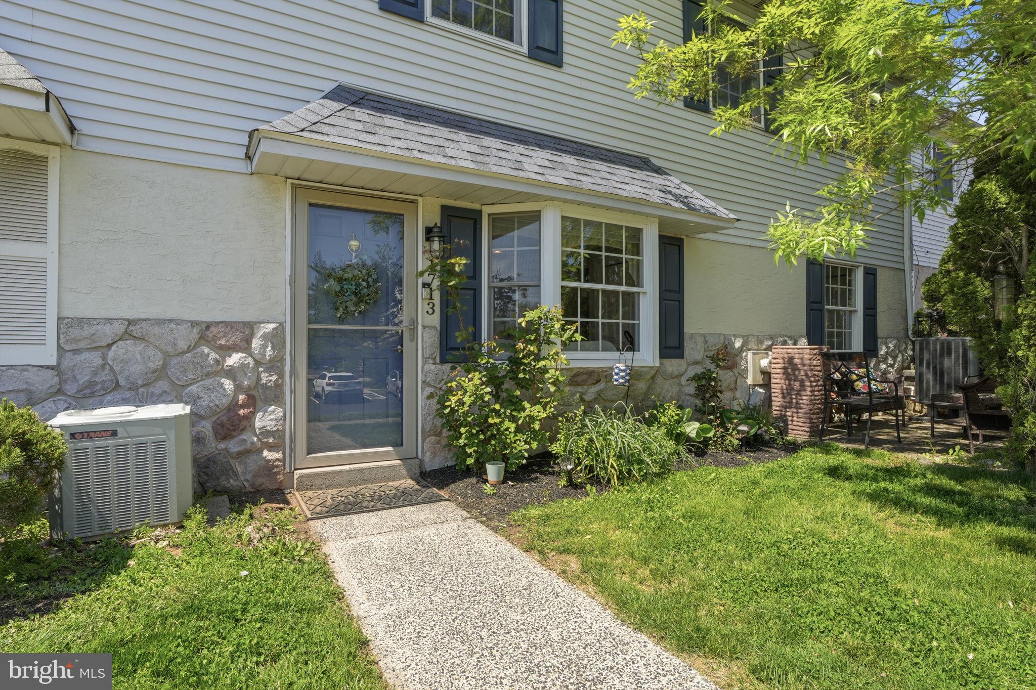 WHITPAIN HILLS - Residential