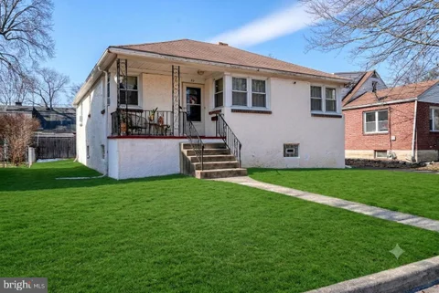 32 Bonsall Avenue, Aldan, PA 19018 - #: PADE2119980
