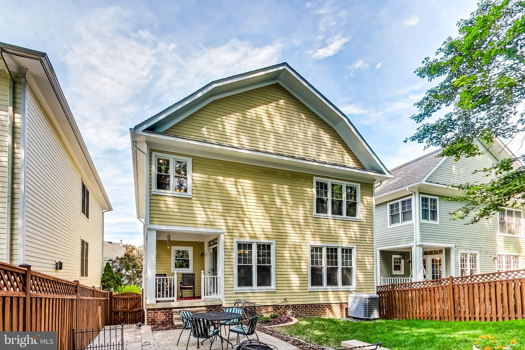 DOMINION GREEN - Residential