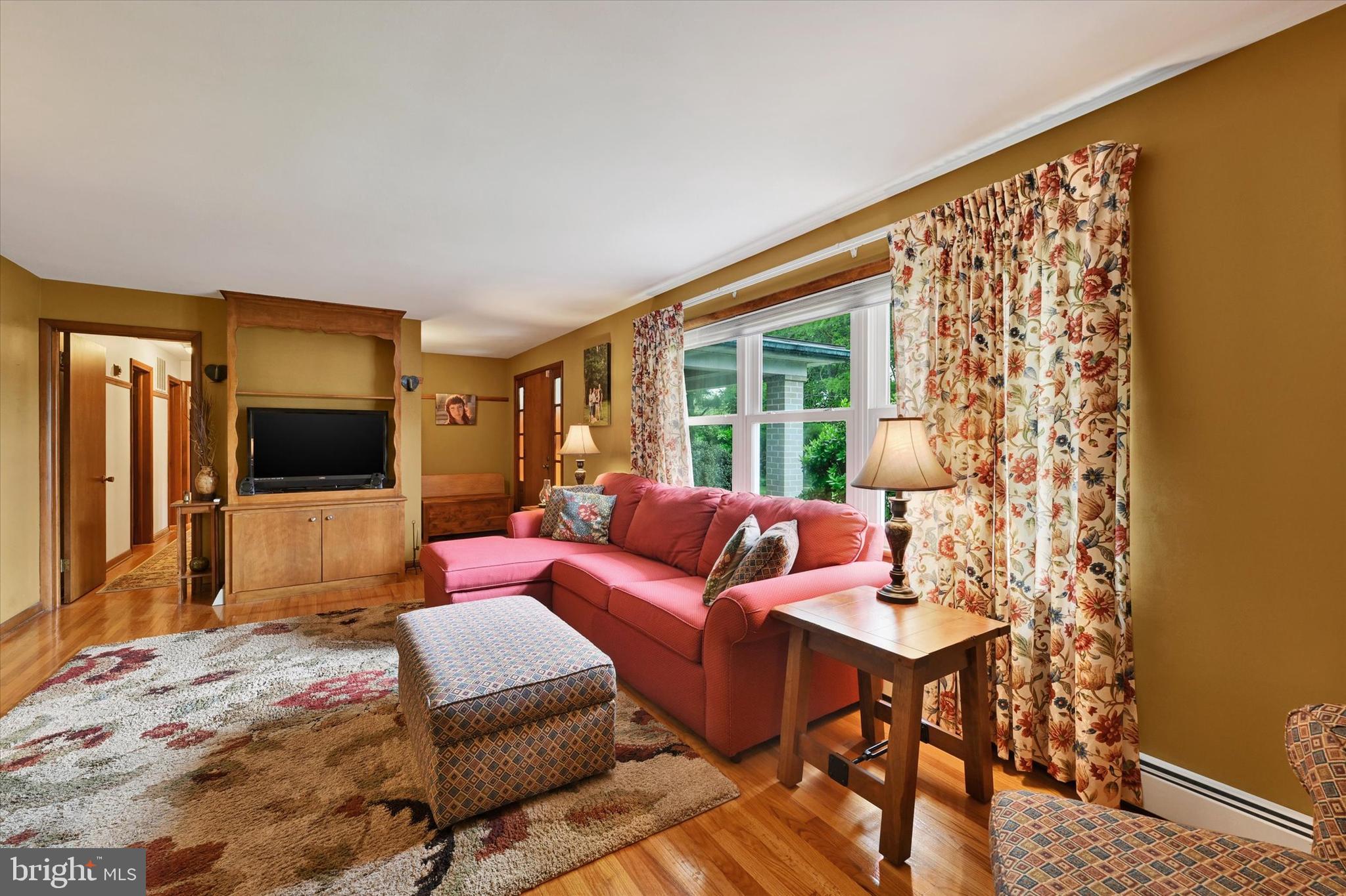 HAMPSTEAD - Residential
