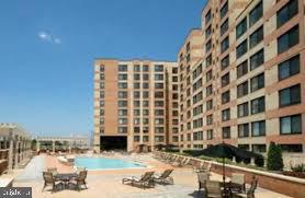 MIDTOWN ALEXANDRIA STATION CONDOMINIUM - Residential Lease
