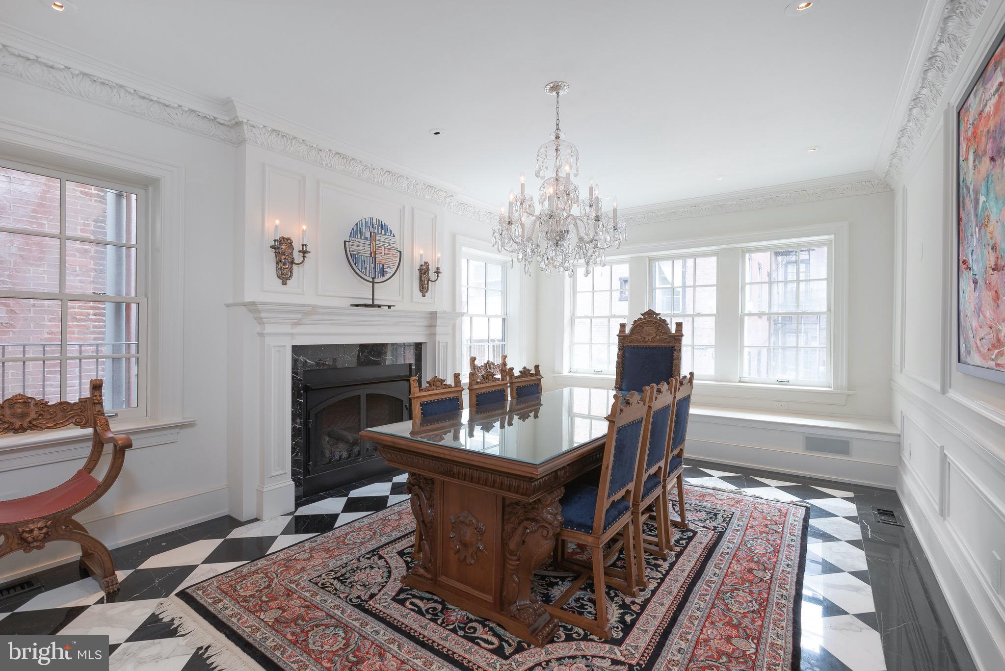 RITTENHOUSE SQUARE - Residential
