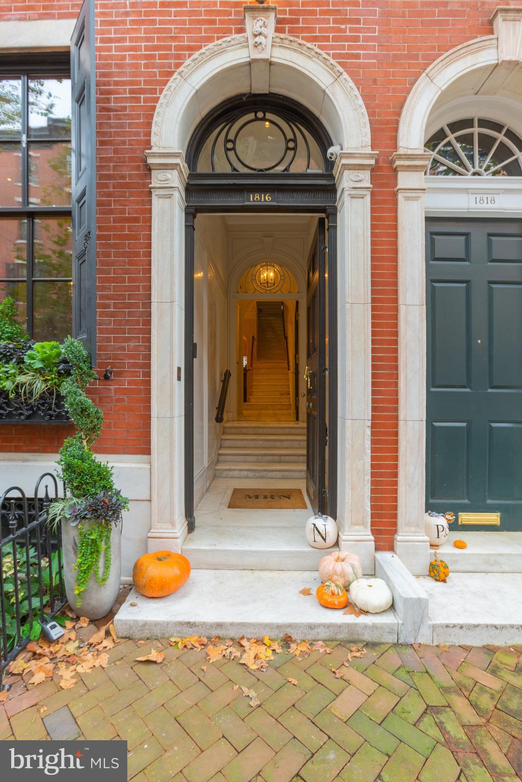 RITTENHOUSE SQUARE - Residential