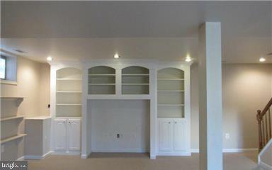 STRATFORD PLACE - Residential Lease