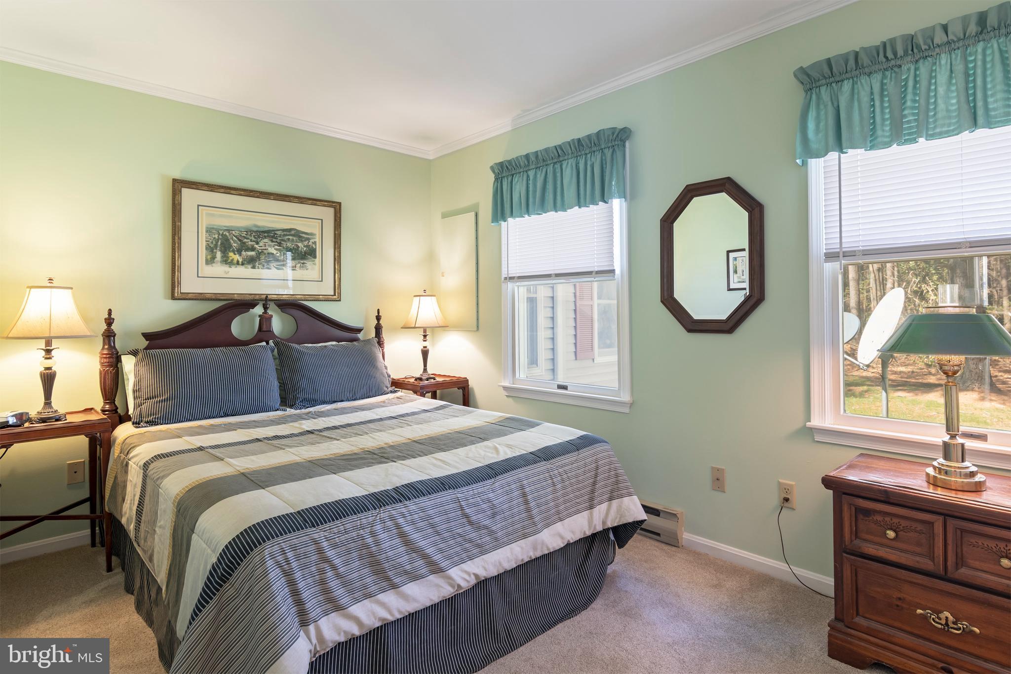 ROYAL OAK - Residential