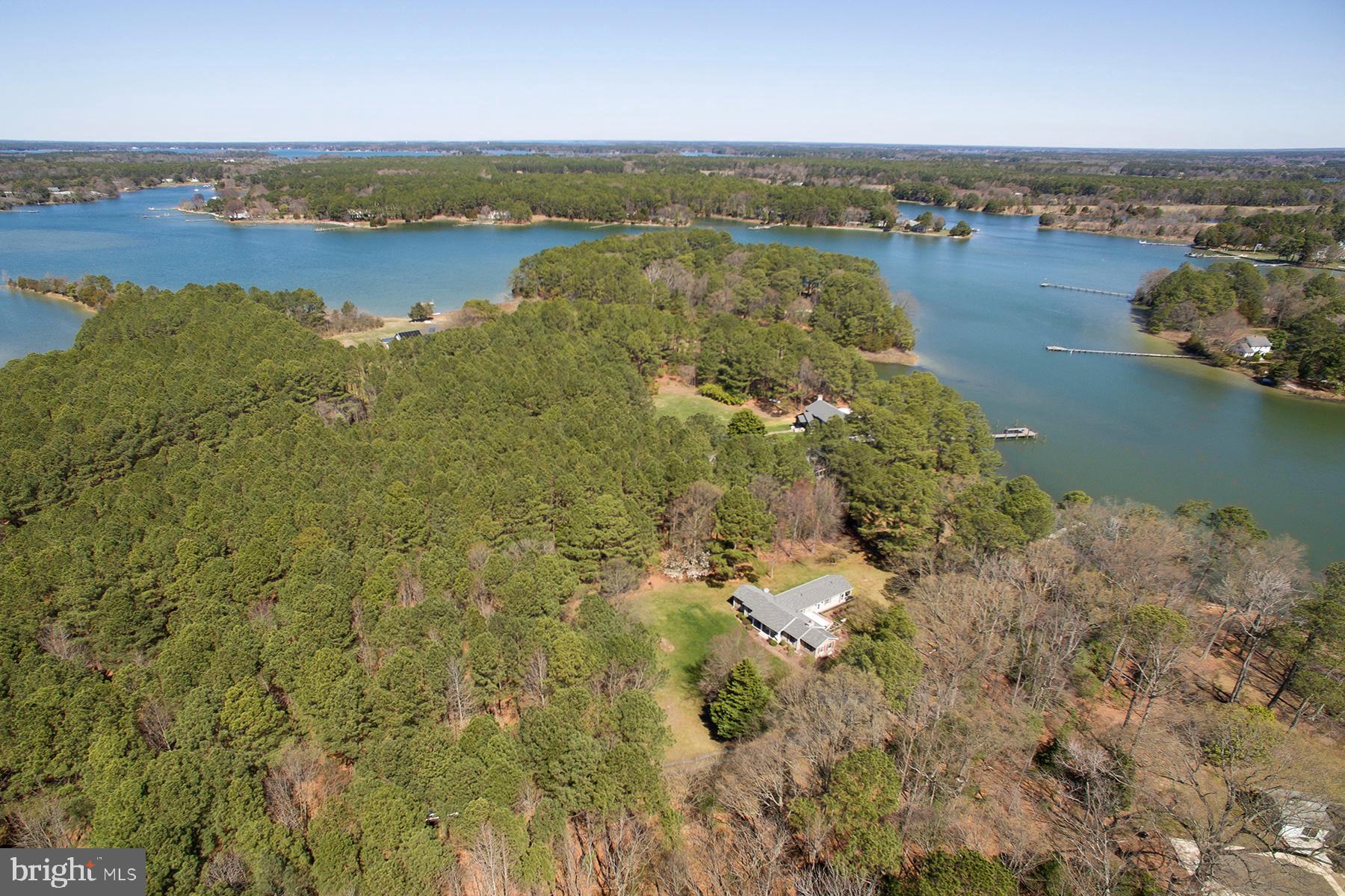 ROYAL OAK - Residential