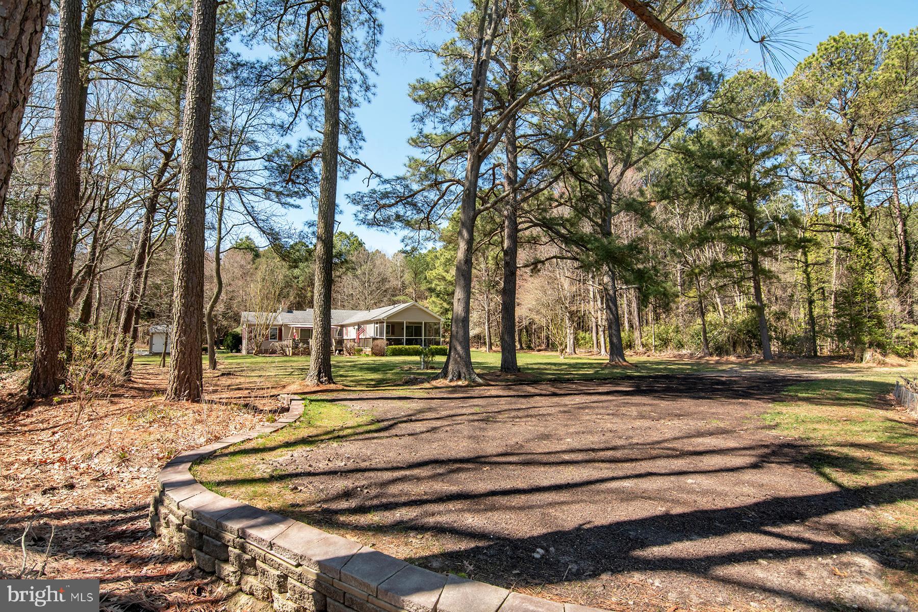 ROYAL OAK - Residential