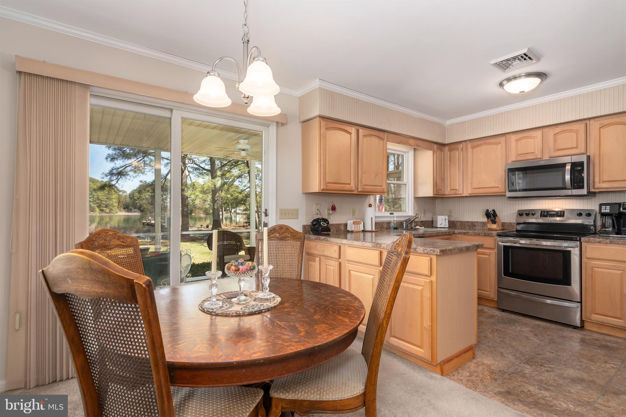 ROYAL OAK - Residential