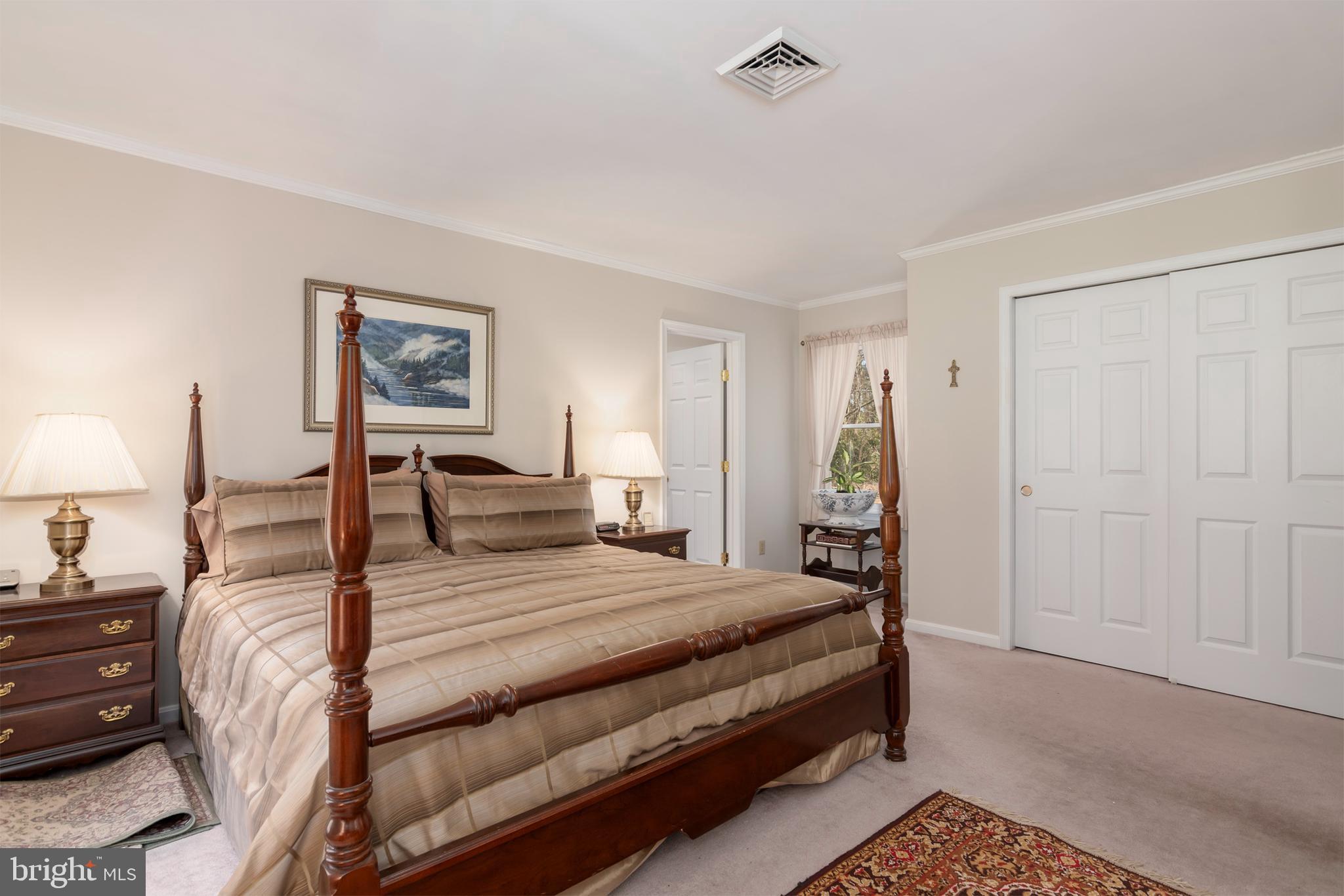 ROYAL OAK - Residential