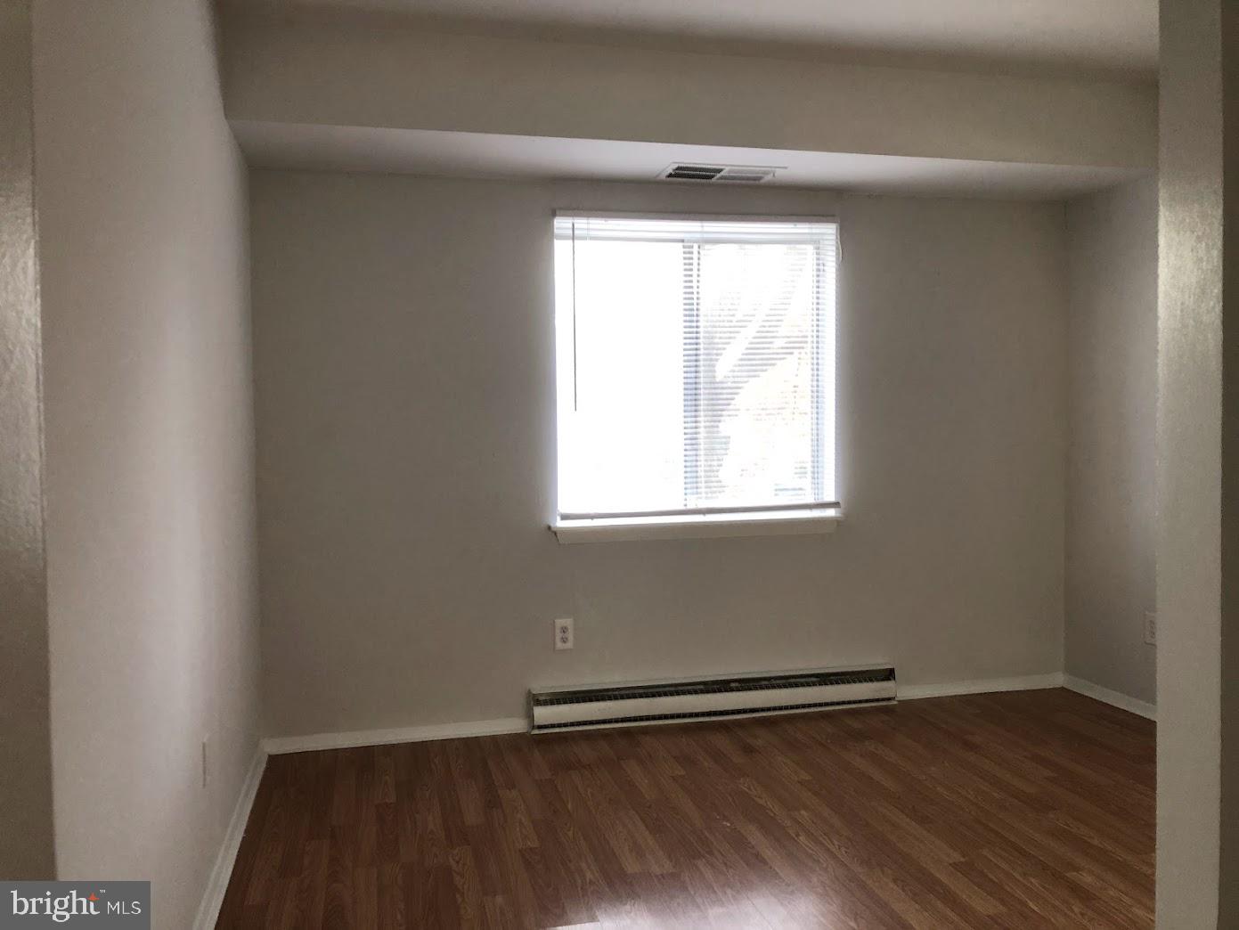 PEMBROOKE - Residential Lease