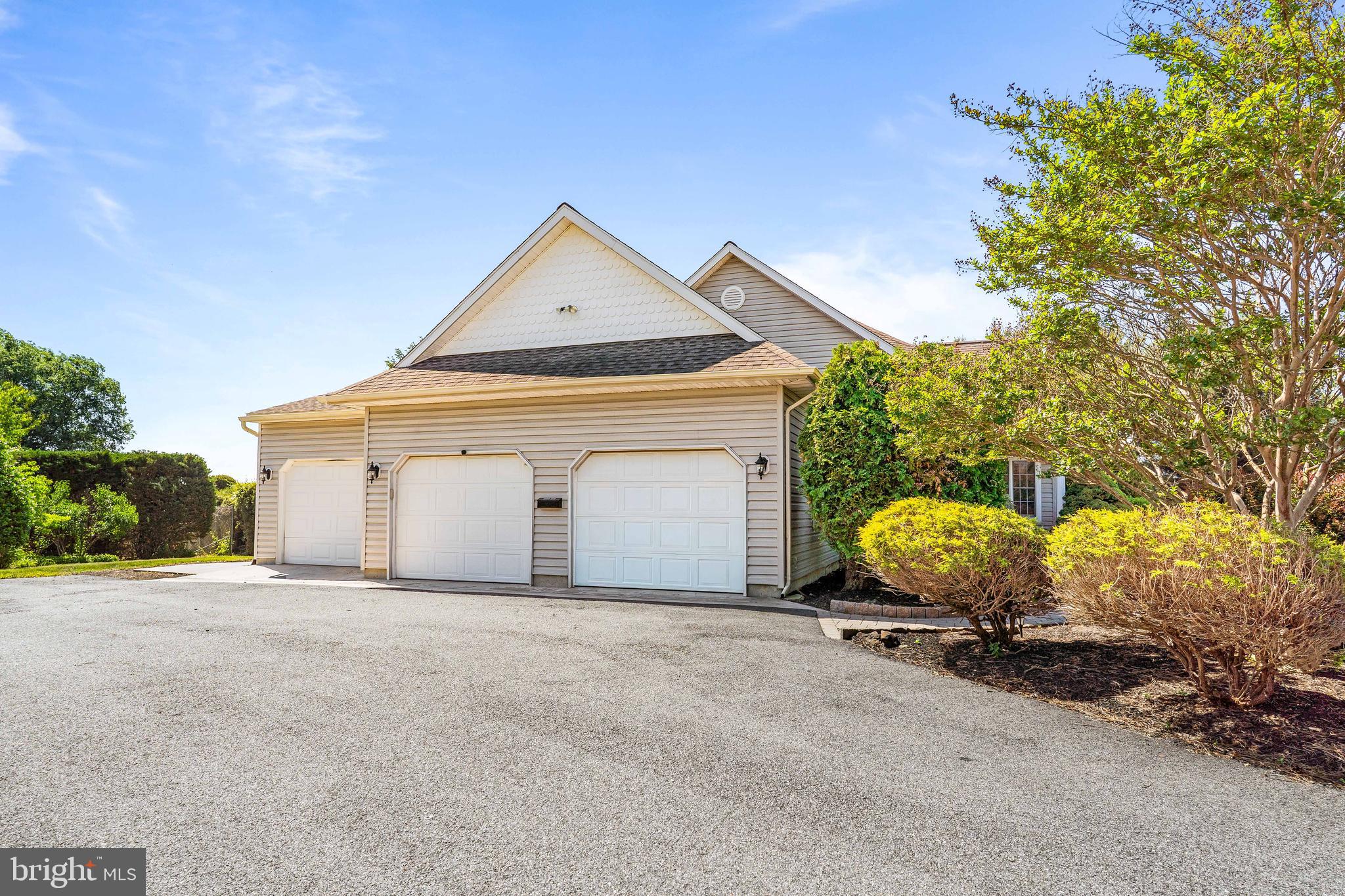 ST. JOHNS VISTA - Residential