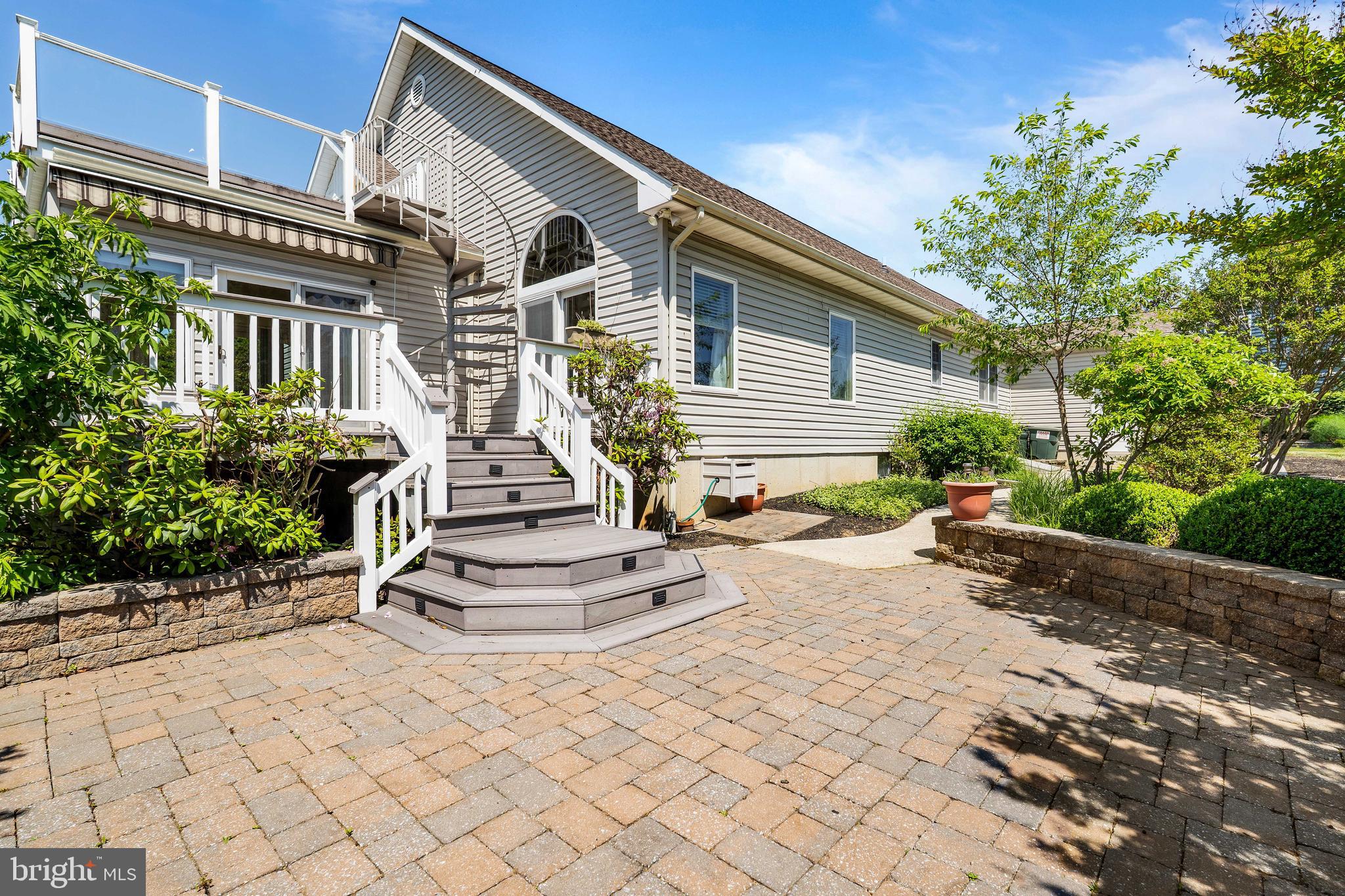 ST. JOHNS VISTA - Residential