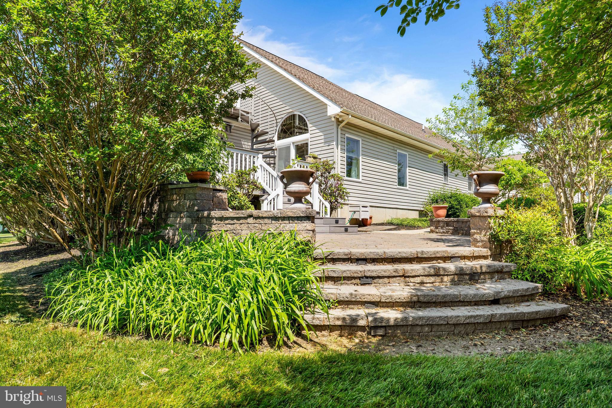 ST. JOHNS VISTA - Residential