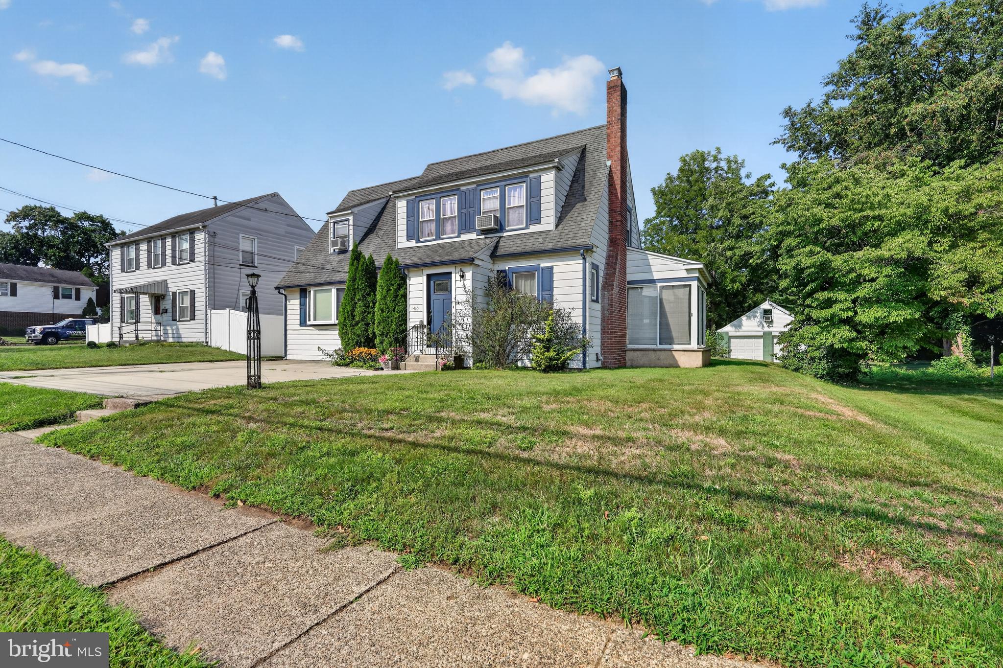 1410 HIGH STREET