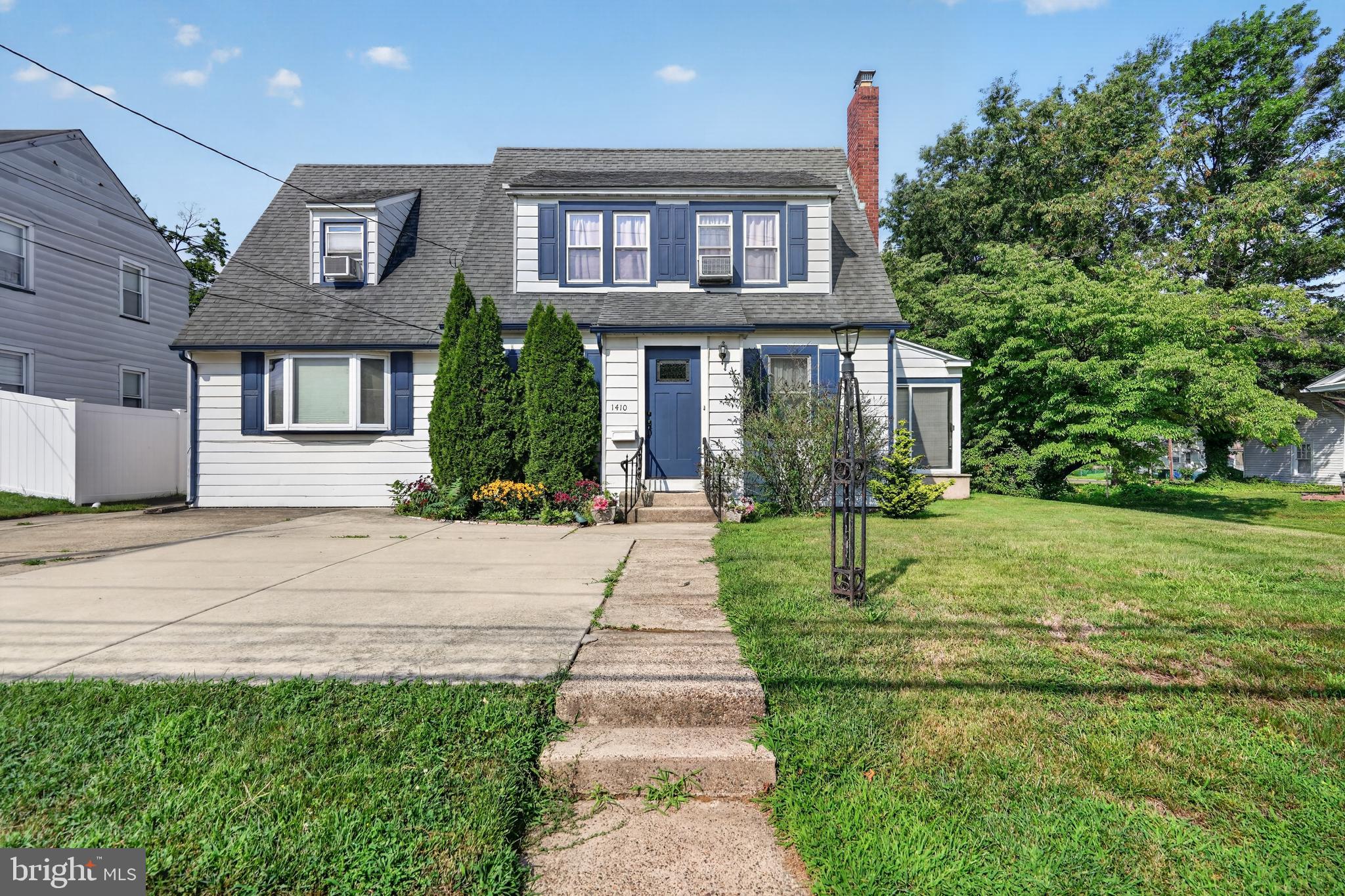 1410 HIGH STREET