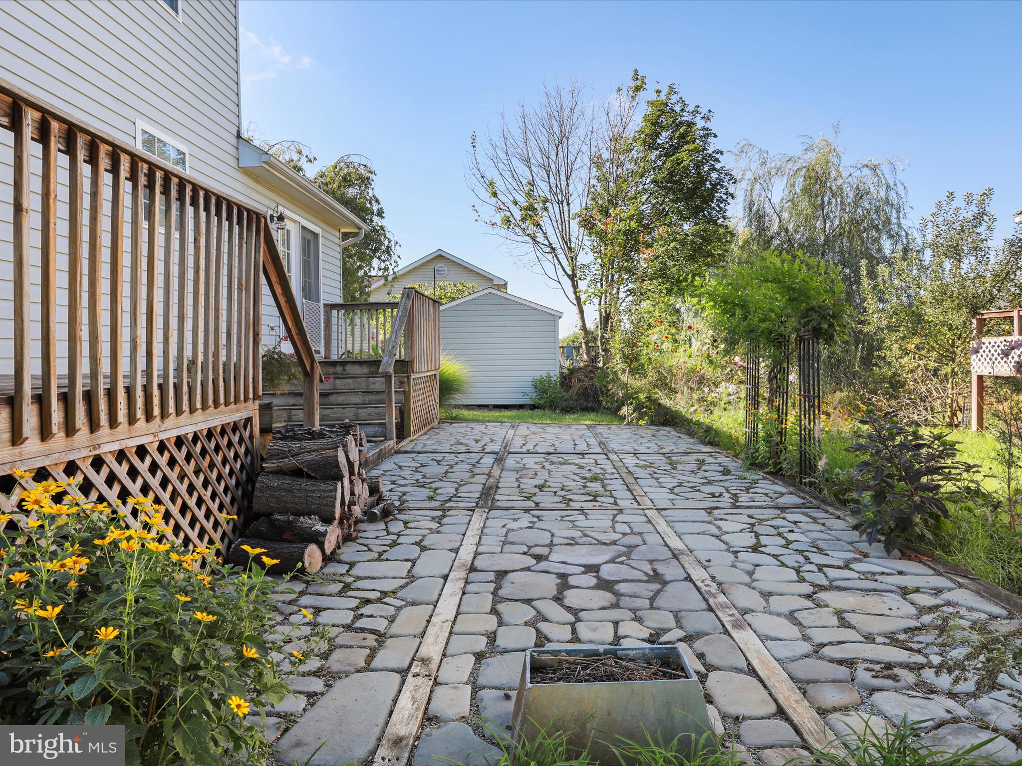 BRIAR RUN - Residential